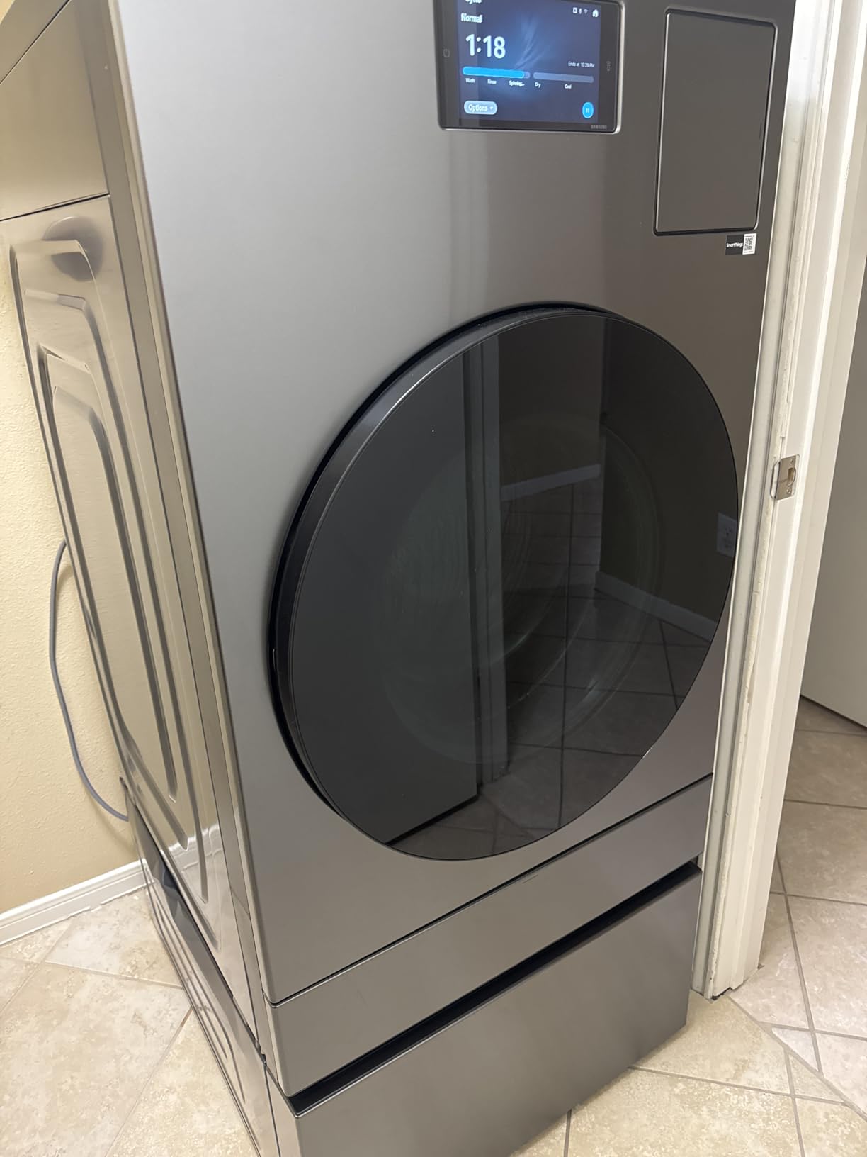 Samsung 5.3 cu. ft. Bespoke AI Laundry Ventless Heat Pump Dryer Combo All-in-One Ultra Capacity Washer with AI Home, Dark Steel, WD53DBA900HZA1 customer photo 1