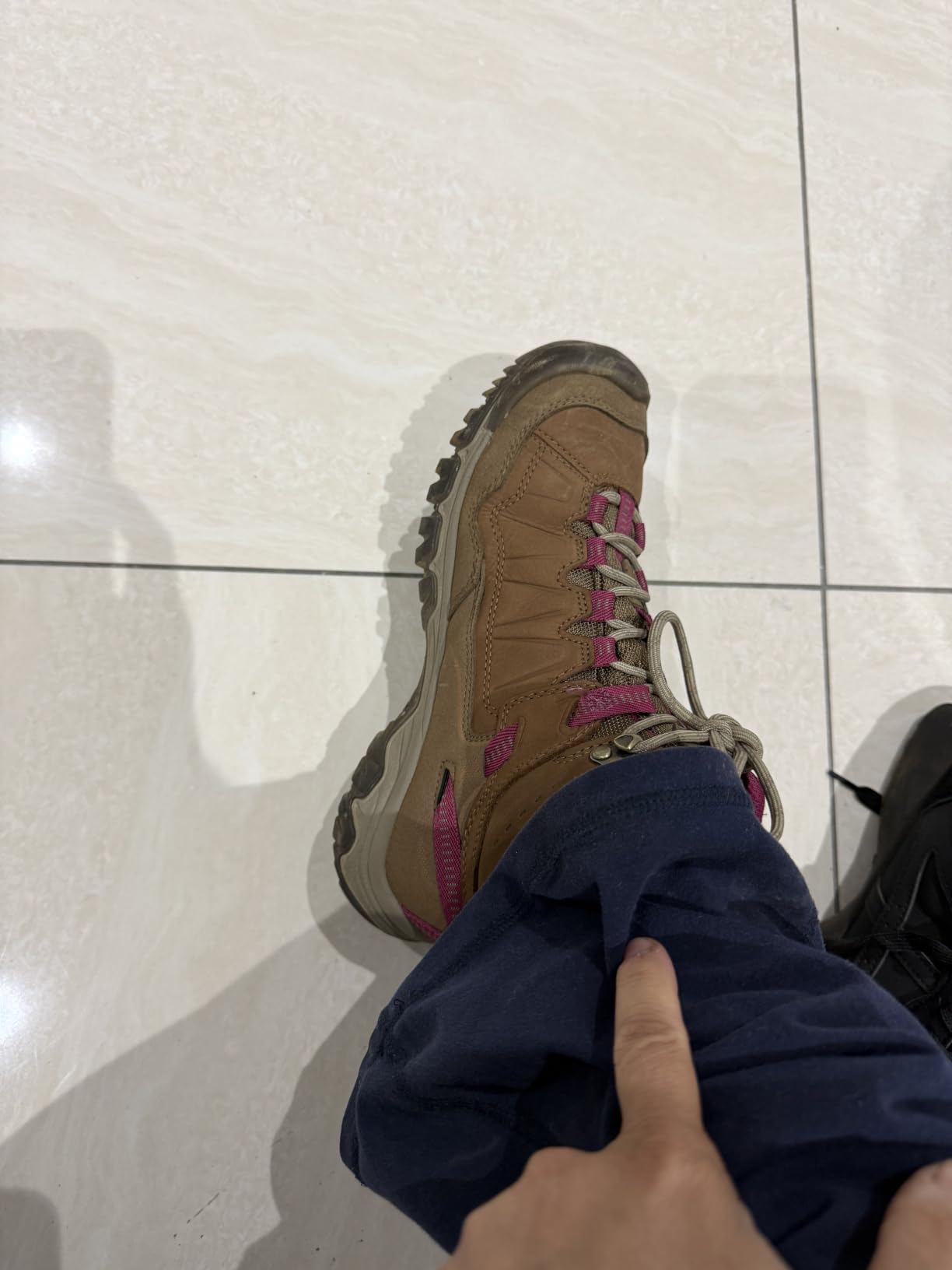 KEEN Women's Targhee 4 Mid Height Durable Comfortable Waterproof Hiking Boots customer photo 1
