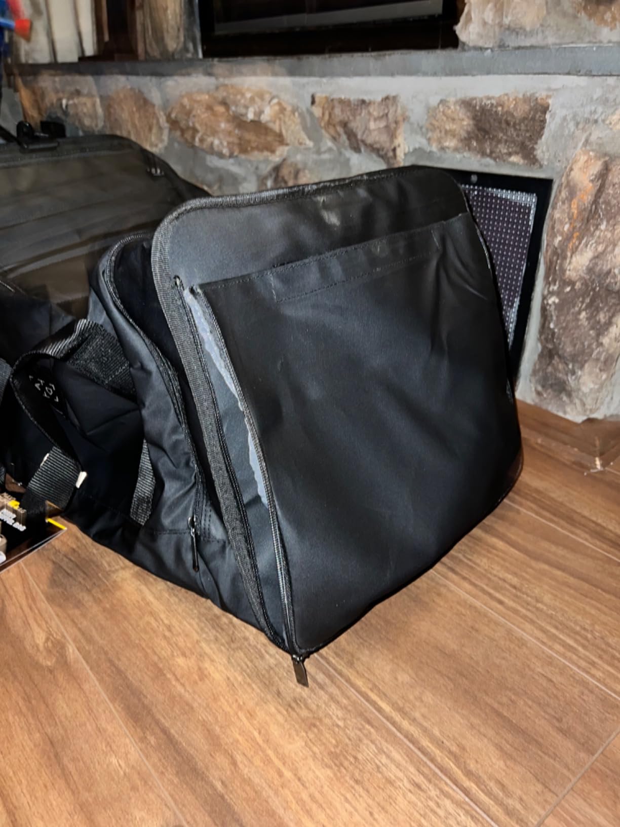 Easton | MAV1 Duffel Equipment Bag | Baseball & Softball | Multiple Colors customer photo 1