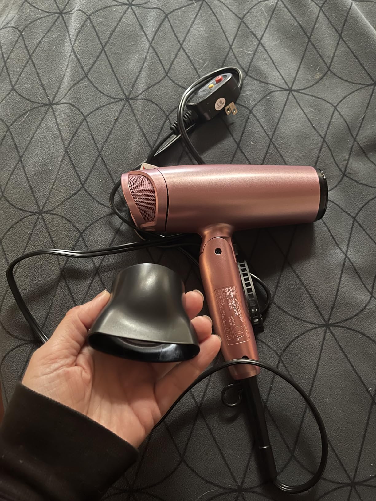Conair Hair Dryer with Diffuser and Folding Handle, 1875W Travel Blow Dryer with Concentrator, Radiance Boost with Nano-Quartz Ceramic for Less Frizz, More Shine, and Silky Hair, Dusty Rose customer photo 1