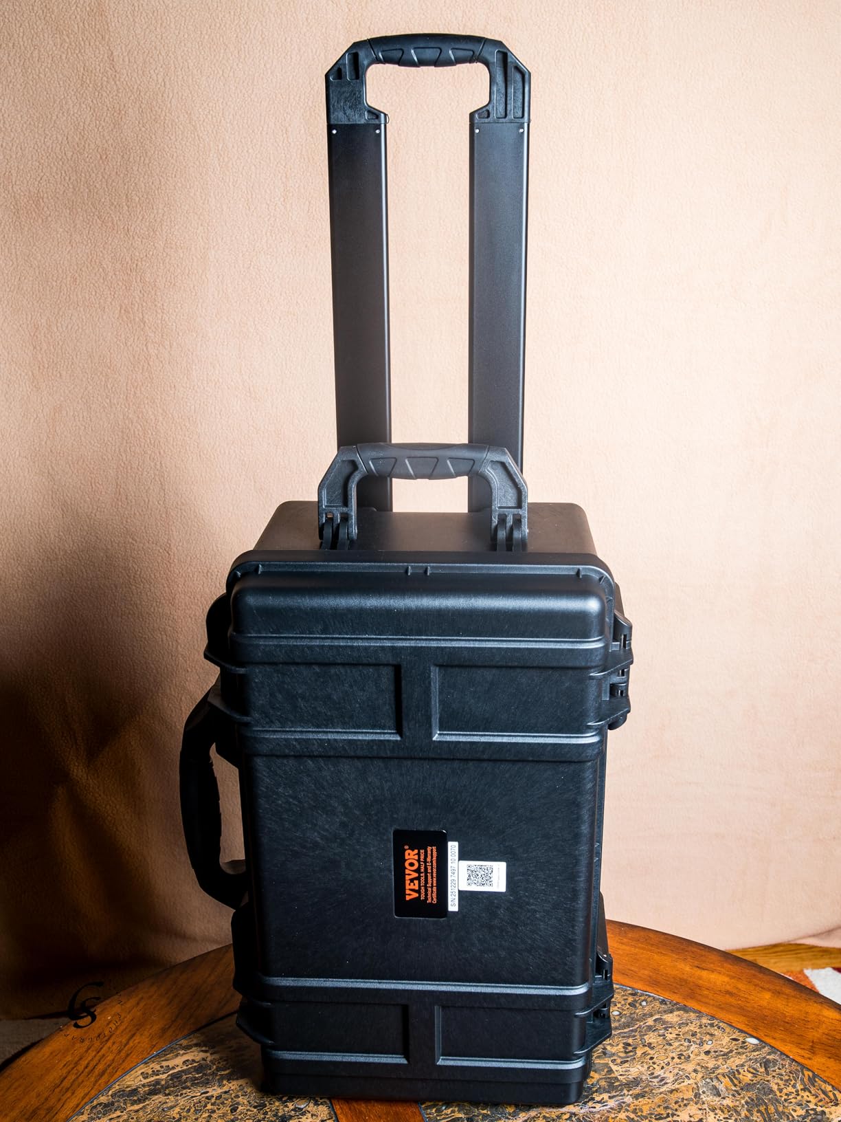 VEVOR Weatherproof Hard Case, Heavy Duty Protective Dry Box with Pre-cut Foam, Retractable Pull Handles for Travel, Hunting, Military, Tactical, IP67 Waterproof Case for Cameras (14.96x11.81x5.51) customer photo 2