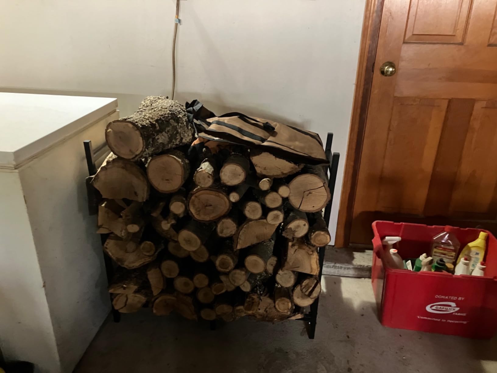 4FT Outdoor Firewood Rack, Wood Storage with 600D Waterproof Oxford Cover Heavy Duty 8 Legs Firewood Log Holder Indoor with Log Carrier, Gloves, and Kindling Hooks for Fireplace Patio Deck Wood Rack customer photo 1