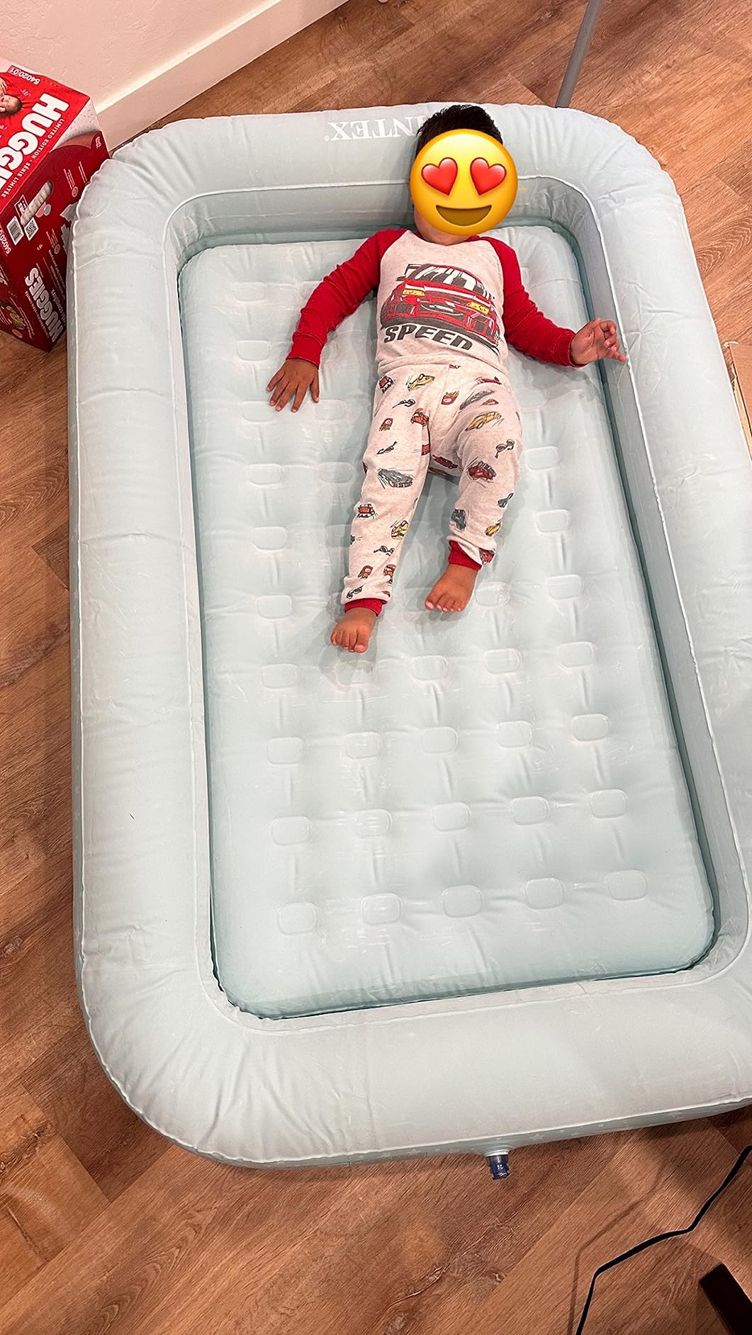 Intex 66810FL Inflatable Kidz Travel Bed Set, Includes Hand Pump and Carry Bag, Removable Mattress, Quick Inflation, Indoor Use, 42in x 66in x 10in, Blue with Star Print Frame customer photo 1