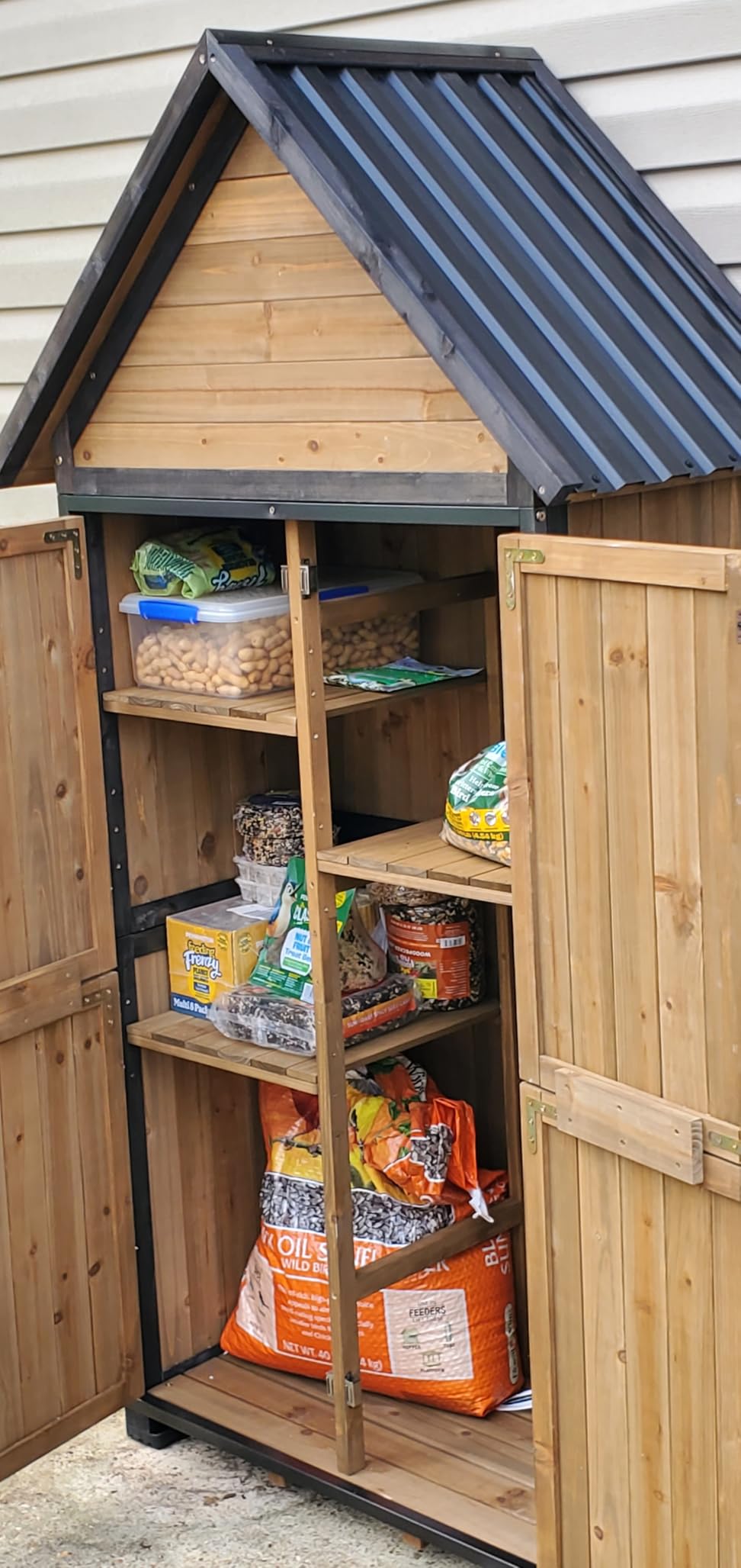 Outdoor Storage Shed with Floor - Waterproof Natural Fir Cabinet with Adjustable Shelves and Double Lock for Anti-Theft - Suitable for Storing Garden Tools and Household Debris (White) customer photo 2
