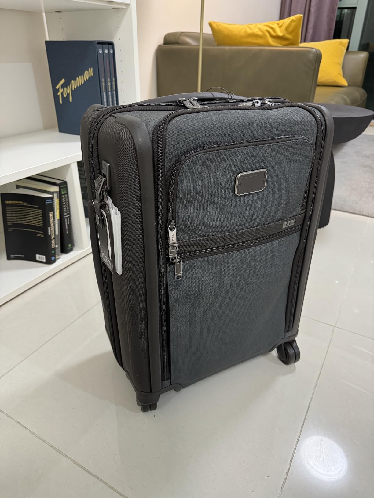 TUMI Alpha Large Dual Access Expandable 4-Wheeled Carry-On customer photo 2