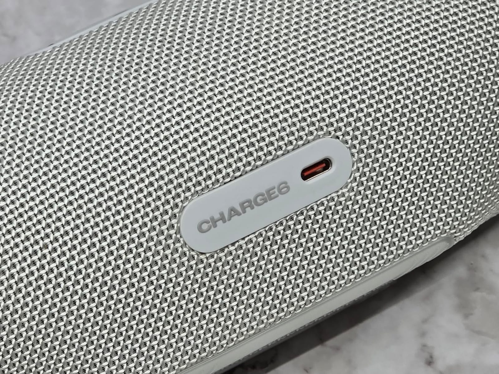 JBL Charge 6 Portable Bluetooth Speaker, Waterproof, Drop-Proof - Camo, Long Battery Life Up To 28 Hours, Quick Charging, Built-In Powerbank, Weatherproof For Outdoor, Poolside, And Shower Use customer photo 1