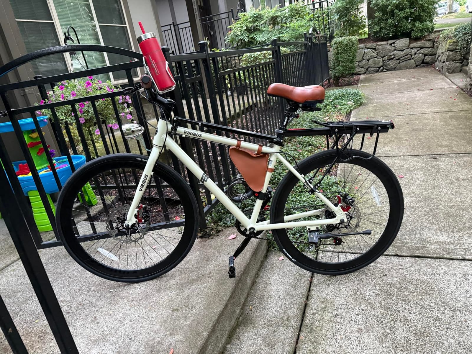 VIRIBUS Hybrid Bikes, 28 inch Road Bike 7 Speed with Lightweight Aluminum Frame, 700C Wheels, Hybrid Bicycle for Men Adult, City Commuters customer photo 1