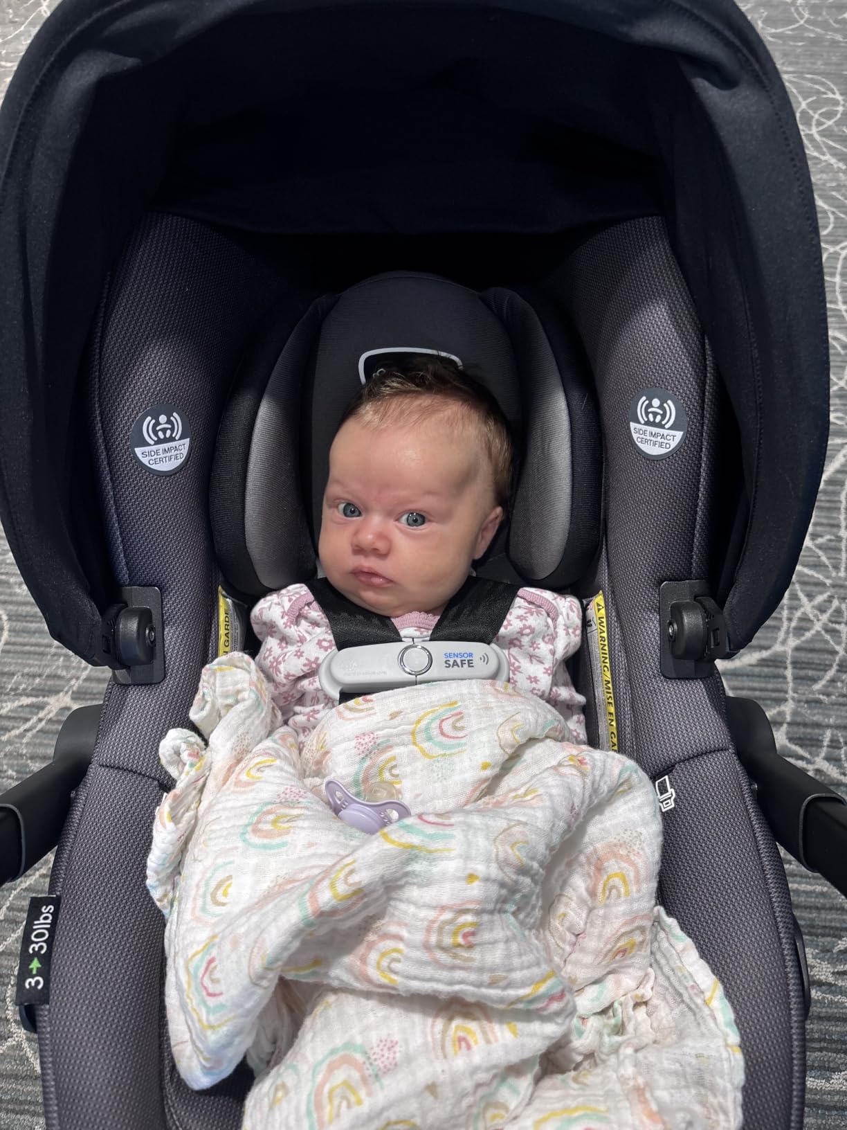 Evenflo Shyft DualRide Preemie and Infant Car Seat Stroller Combo with Carryall Storage Bag and SensorSafe | Boone Gray customer photo 2