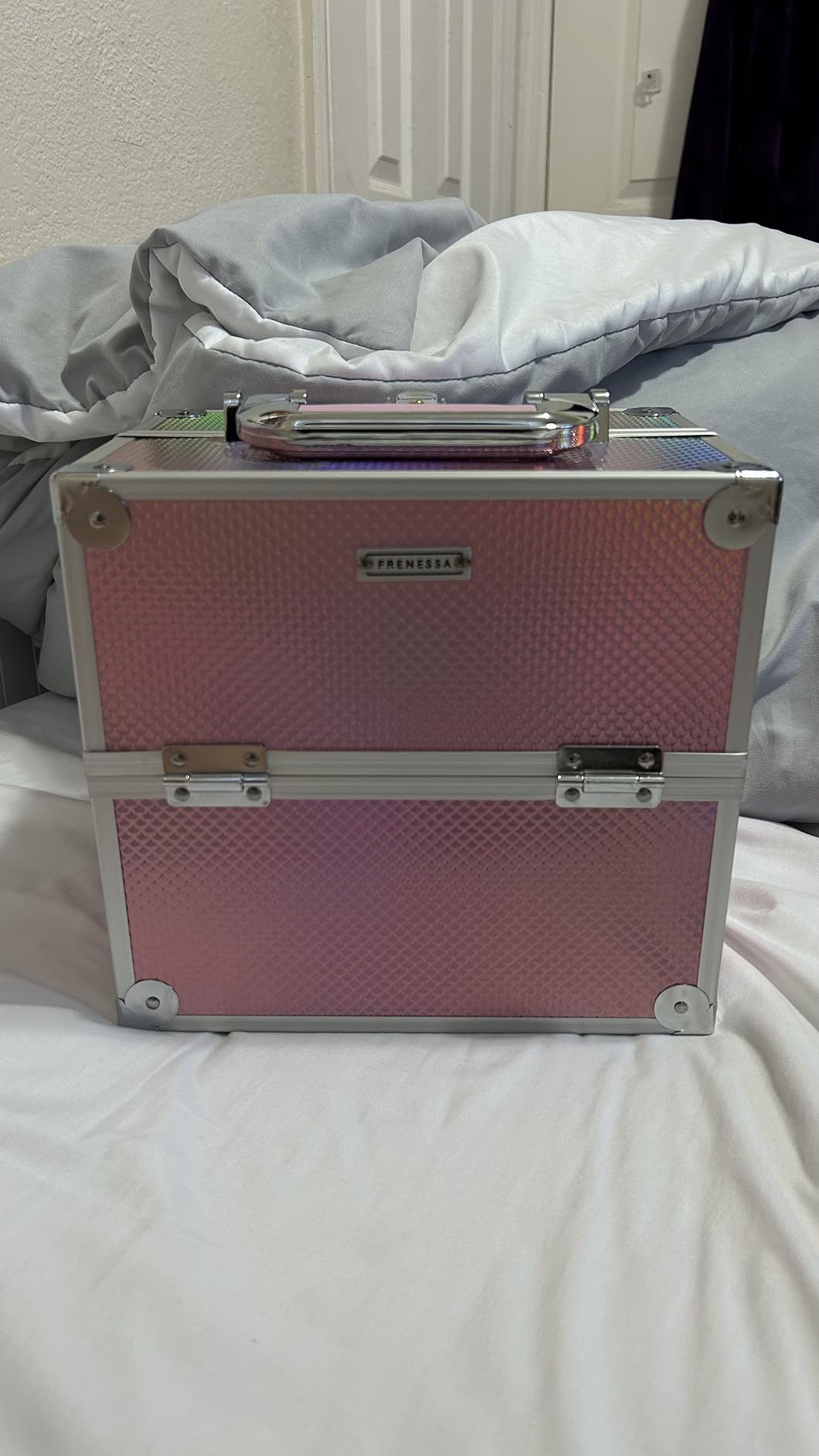 FRENESSA Makeup Case Makeup Box Cosmetic Train Cases Portable Make Up Artist Travel Case Storage Box 4 Trays with Dividers Lockable Hard Makeup Box Craft Nail Kits Case Drak Green customer photo 1