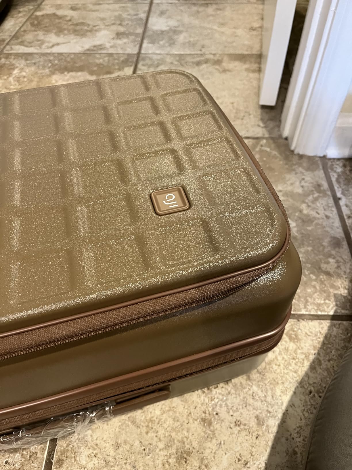 Expandable Top Opening Carry On Luggage Airline Approved, 20 Inch Lightweight Hardside Carry On Suitcase with Spinner Wheels, Travel Luggage with Laptop Compartment for Women Men, Coconut White customer photo 1