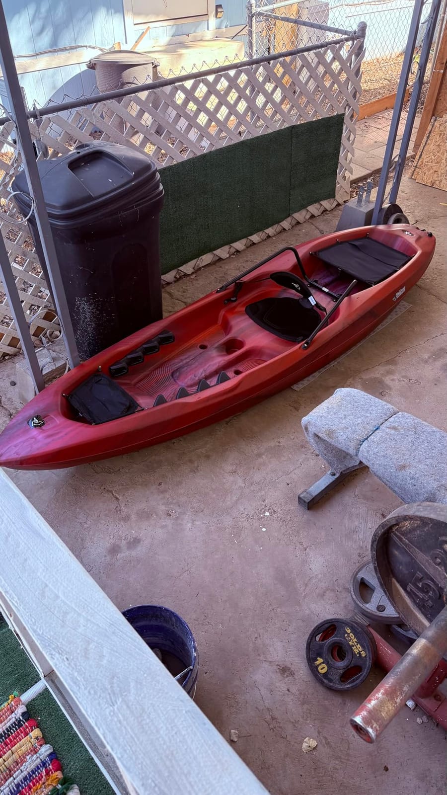Pelican Seek 100X Recreational Sit-On-Top Kayak - Adjustable Ergoform Seating - 10 ft customer photo 1