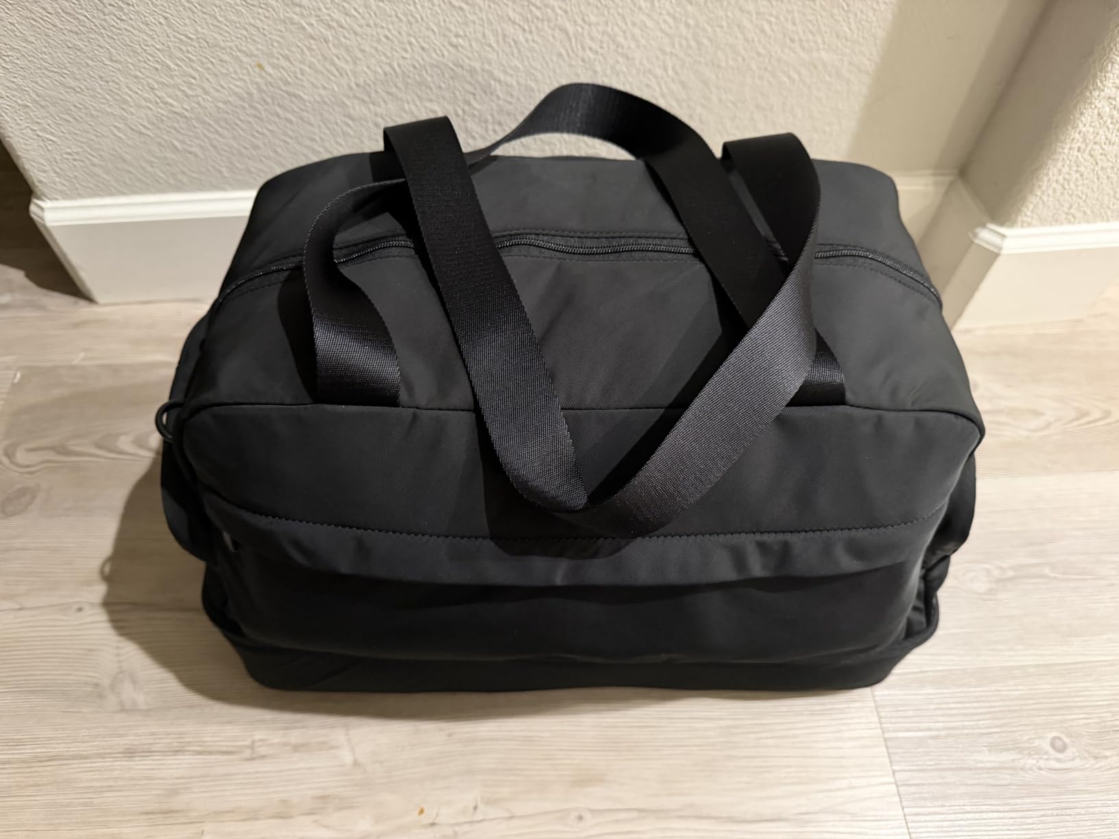 Away Featherlight Weekender Bag, Airline Approved Carry-On Bag customer photo 2