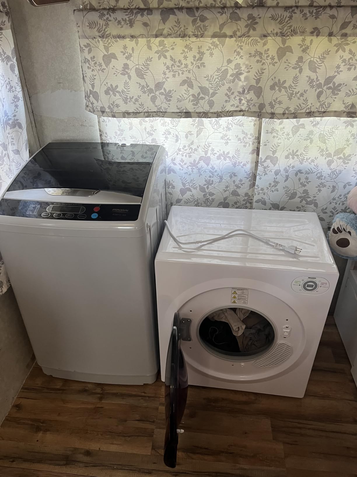 ROVSUN 25LBS Full Automatic Washing Machine and 2.6CuFt Portable Clothes Dryer Set, Electric Laundry Washer and Dryer Combo Set with Stainless Steel Inner Tub, for Apartment, Dorms, Home customer photo 1
