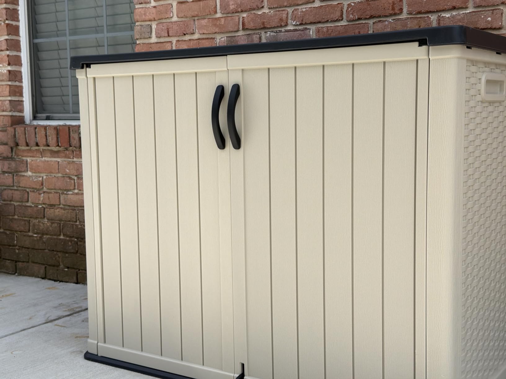 Devoko 50 Cu Ft Outdoor Storage Cabinet - Waterproof Vertical Shed for Patio, Garden & Deck, Heavy-Duty Tool Storage Box for Cushions, Accessories & Equipment, Durable & Weather-Resistant (White) customer photo 1
