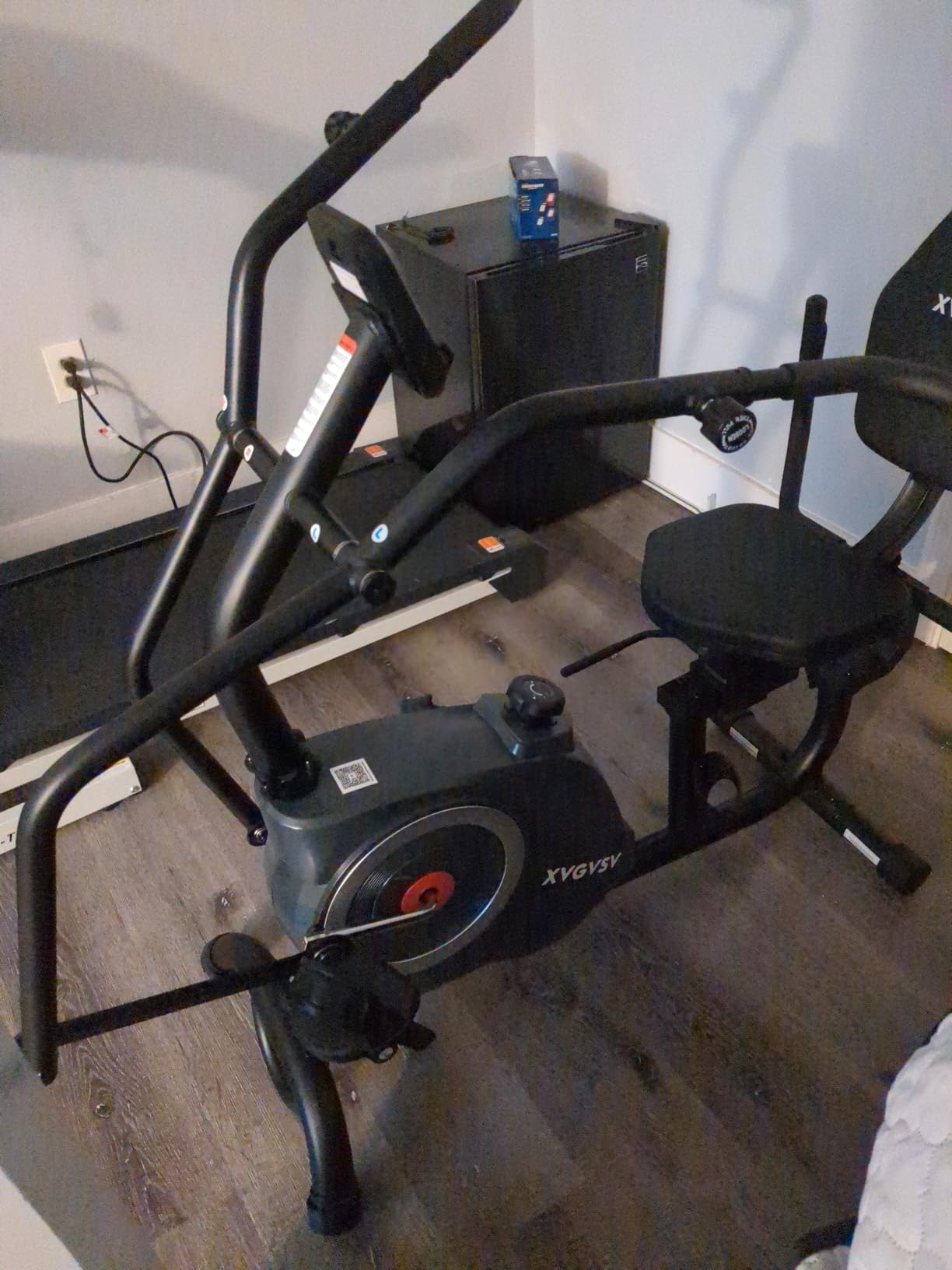 Recumbent Exercise Bike, Stationary Bike for Home with Arm Exercise customer photo 1