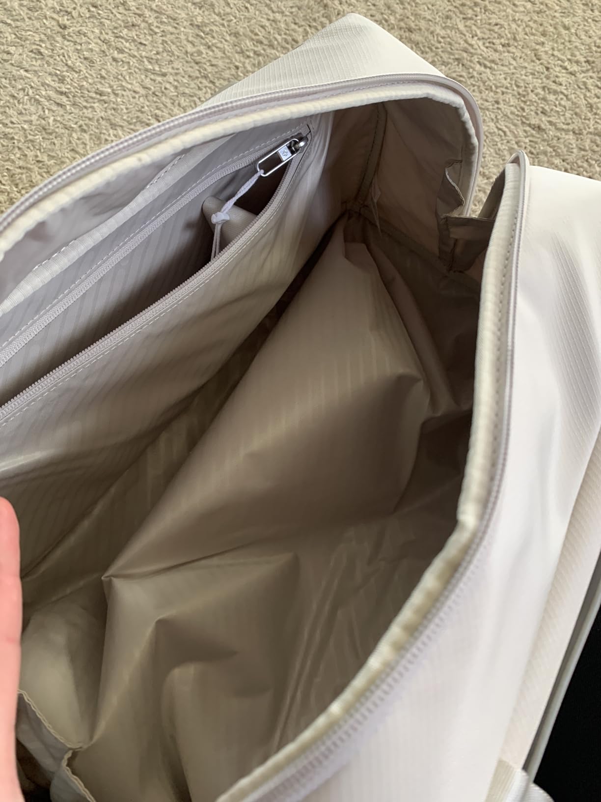 Samsonite Paralux Weekender Duffel Bag, Travel Carry-On Bag with Wide Opening, Drop-Bottom Shoe & Laundry Compartment, AirTag Holder, StackIt Strap - Business & Leisure Travel Bag customer photo 2