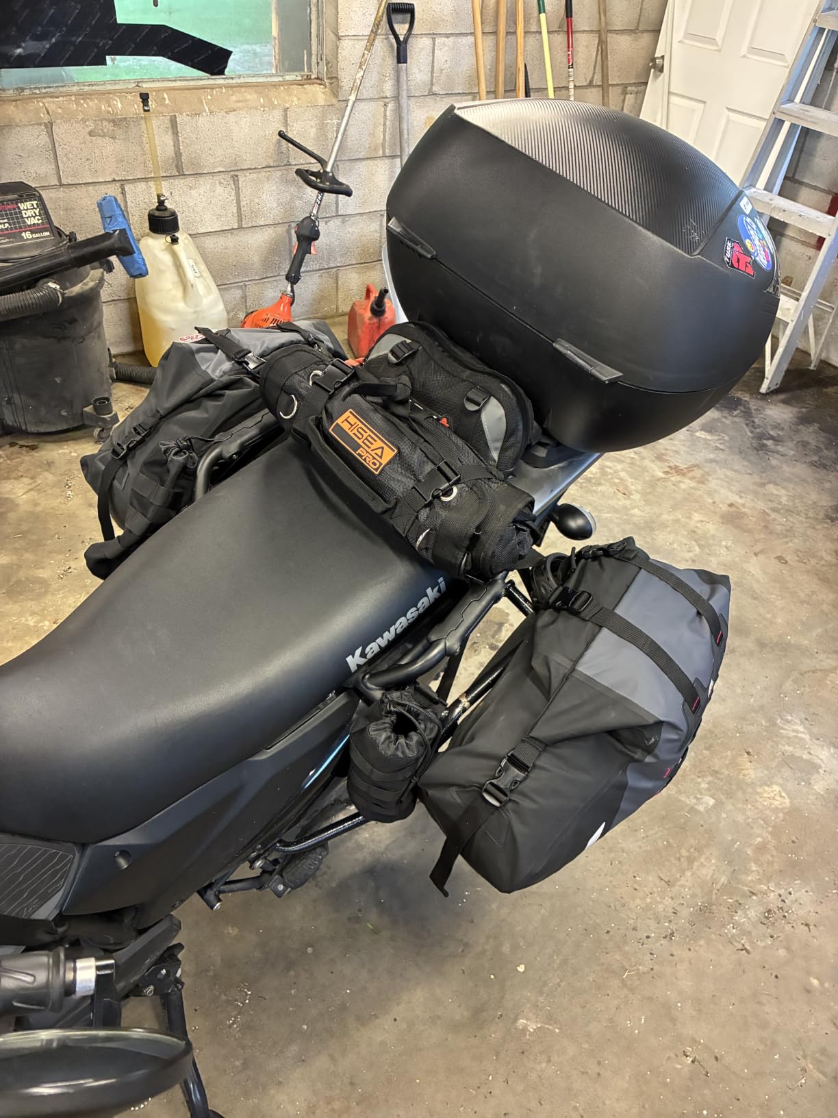 KEMIMOTO IPX6 Waterproof Motorcycle Saddlebags 30L(15Lx2) PVC Side Tail Bag | Motorbike Adventure Dual Sport Bike Dirtbike Travel Luggage Rackless Saddle Bags, Black customer photo 1