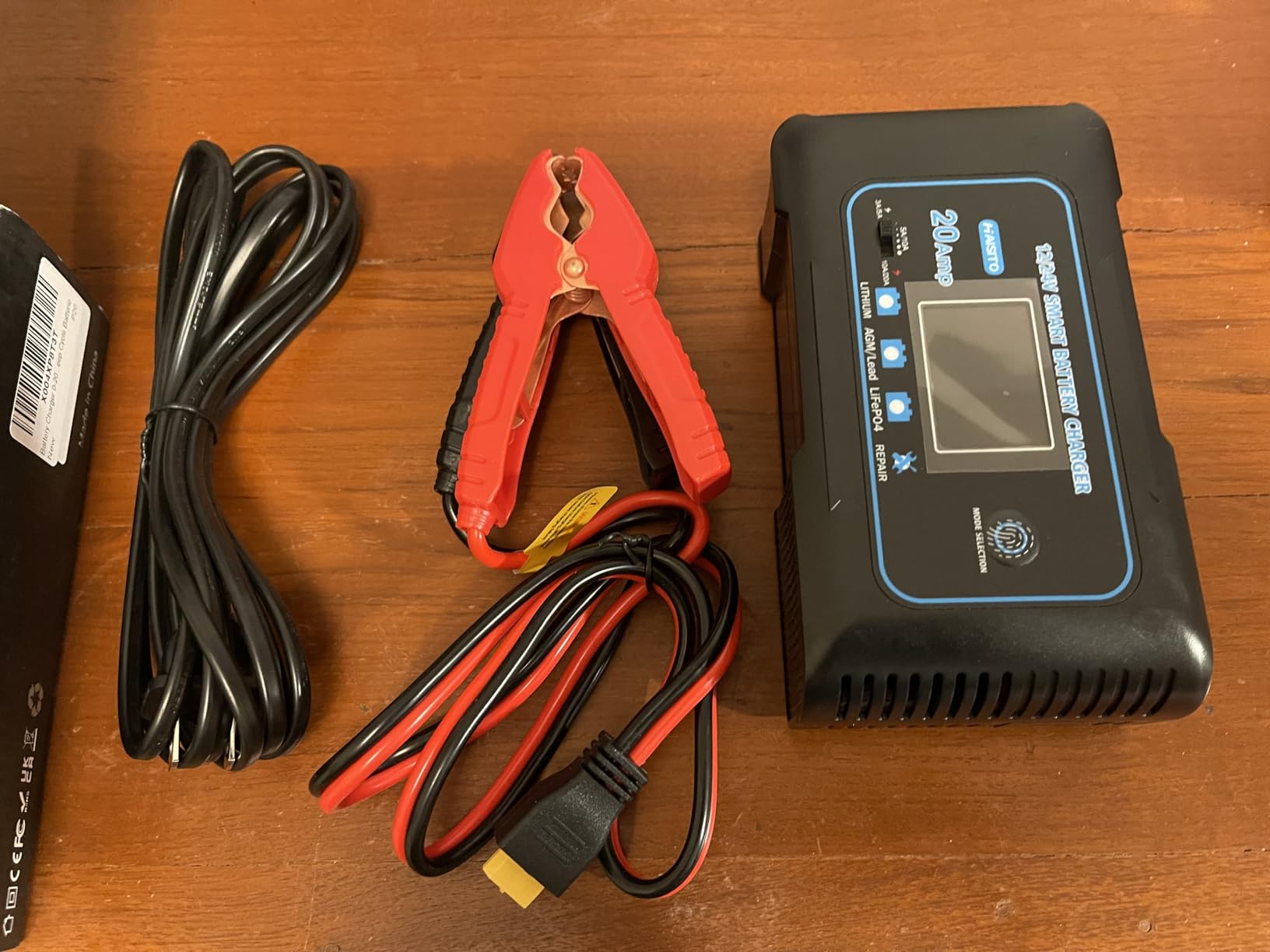 Haisito 20-Amp Smart Battery Charger (Lithium LiFePO4 & Lead-Acid), 12V/24V Rapid Automotive Car Charger with Temperature Compensation - Trickle Maintainer for Boat, Truck, RV, Lawn Mower, Marine customer photo 2