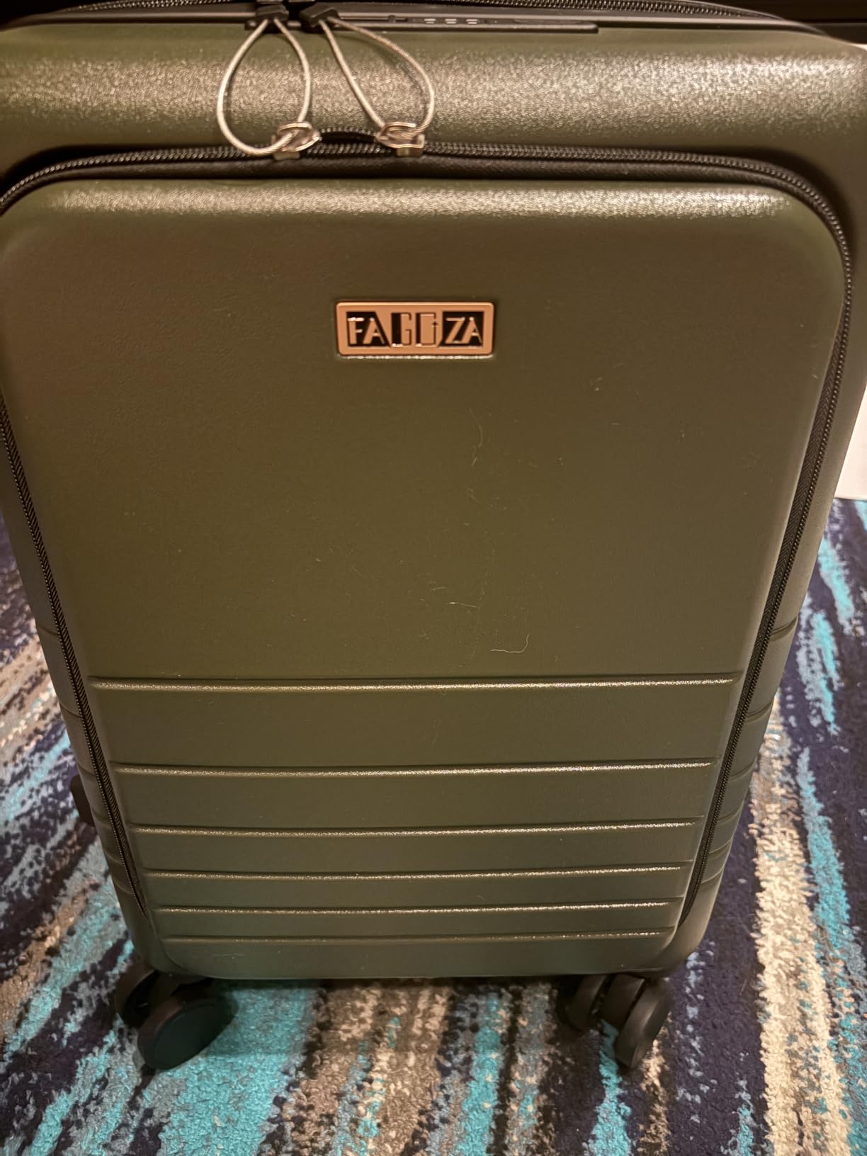 Fagoza Hardside Carry On Luggage 22x14x9 Airline Approved - Premium Hardshell Suitcase with Spinner Wheels, Front Pocket Laptop Compartment, USB Port, Cup Holder & TSA Lock - Green customer photo 2