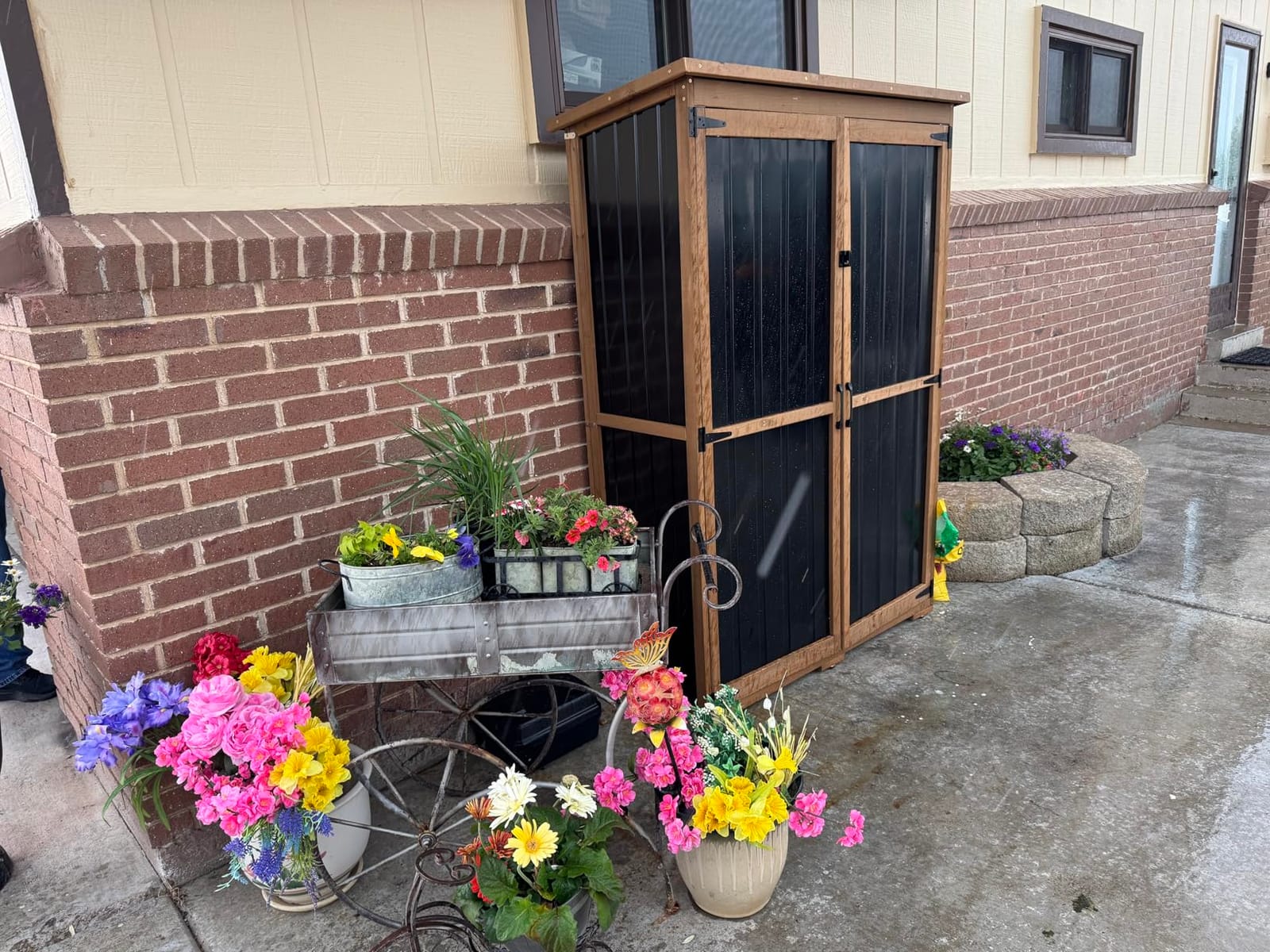 PetsCosset Outdoor Storage Cabinet with Shelves, Wood & Plastic Garden Shed, Weatherproof Outside Tool Cabinet for Patio, Backyard, Pool customer photo 2