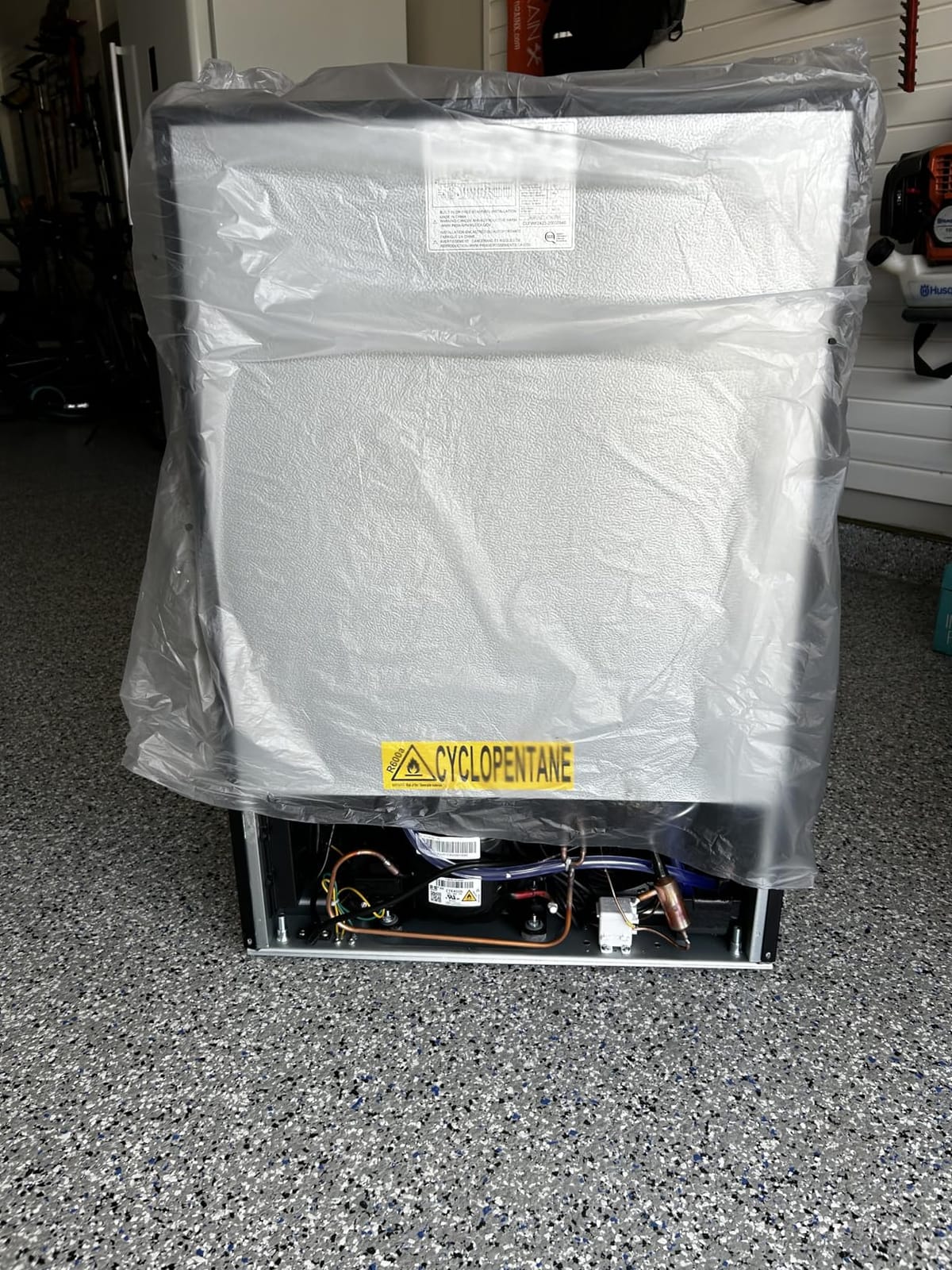 Ca'Lefort 15 inch Beverage Refrigerator, 100 Can Beverage Fridge customer photo 2