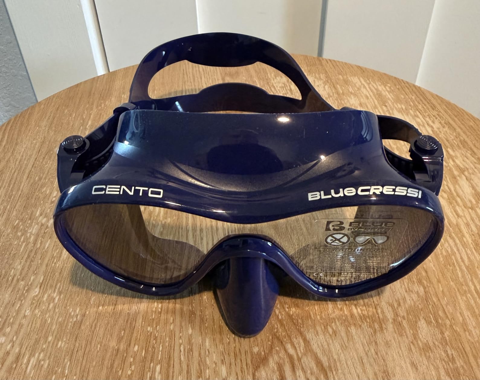 Cressi Travel Adult Snorkel Set - Wide View Frameless Mask, Dry Snorkel, and Light Adjustable Fins - Voyager Set - Designed in Italy customer photo 2