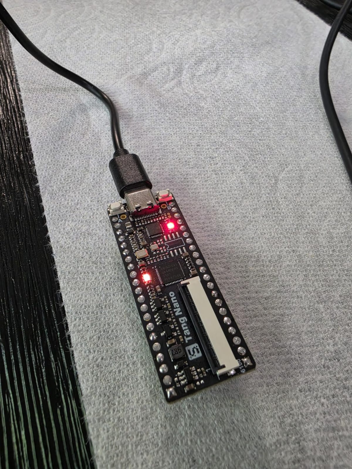 Sipeed Tang Nano 1K FPGA Development Board, GW1NZ-LV1 1152 LUT4 Onboard USB-JTAG Type-C 27MHz Oscillator RGB LCD VGA Support All IO Expanded, Compact Entry-Level Learning Kit for Student Maker customer photo 1