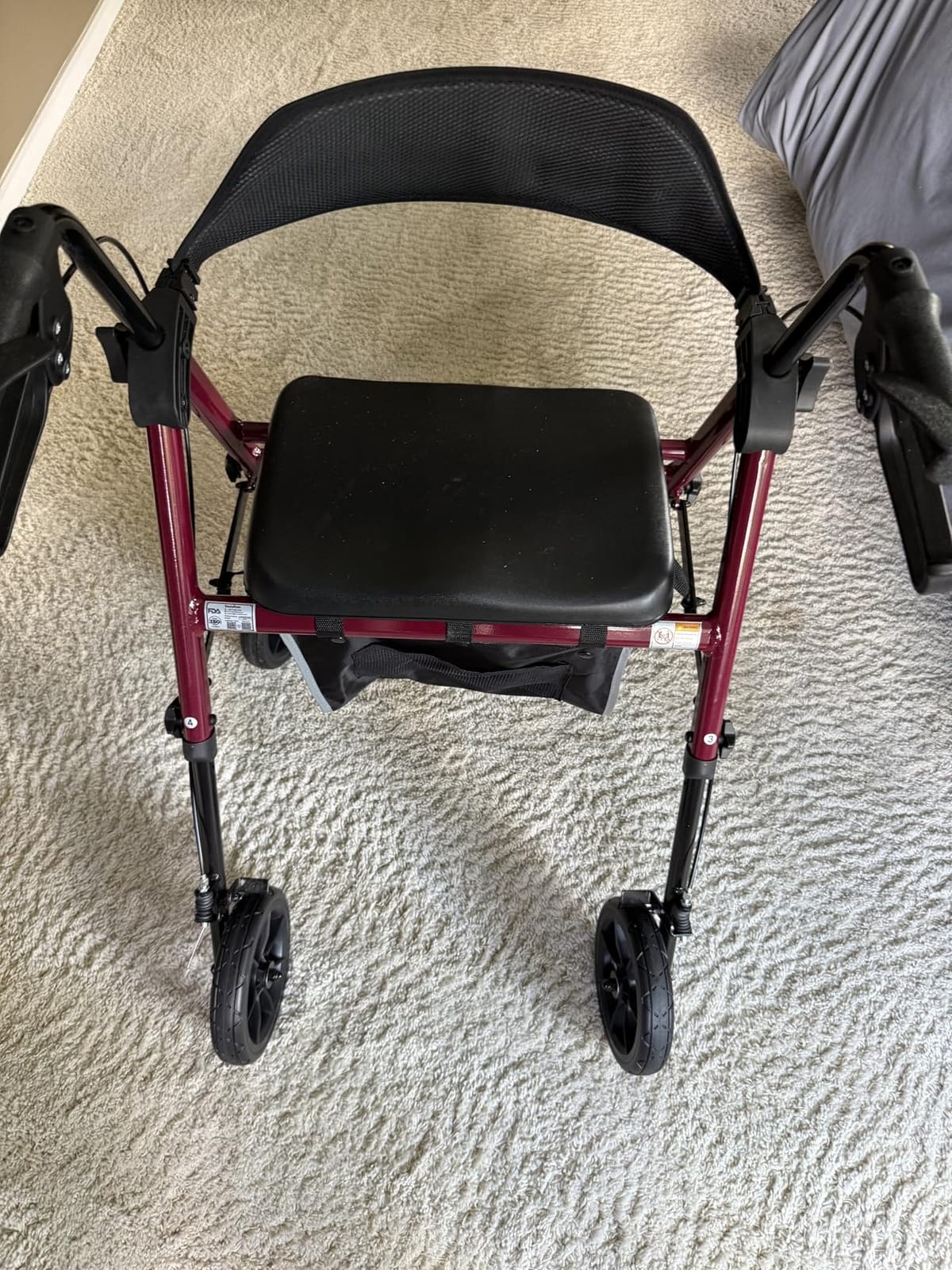soundfuse Foldable Rollator Walkers for Seniors with Seat, 8'' PU Wheels customer photo 2