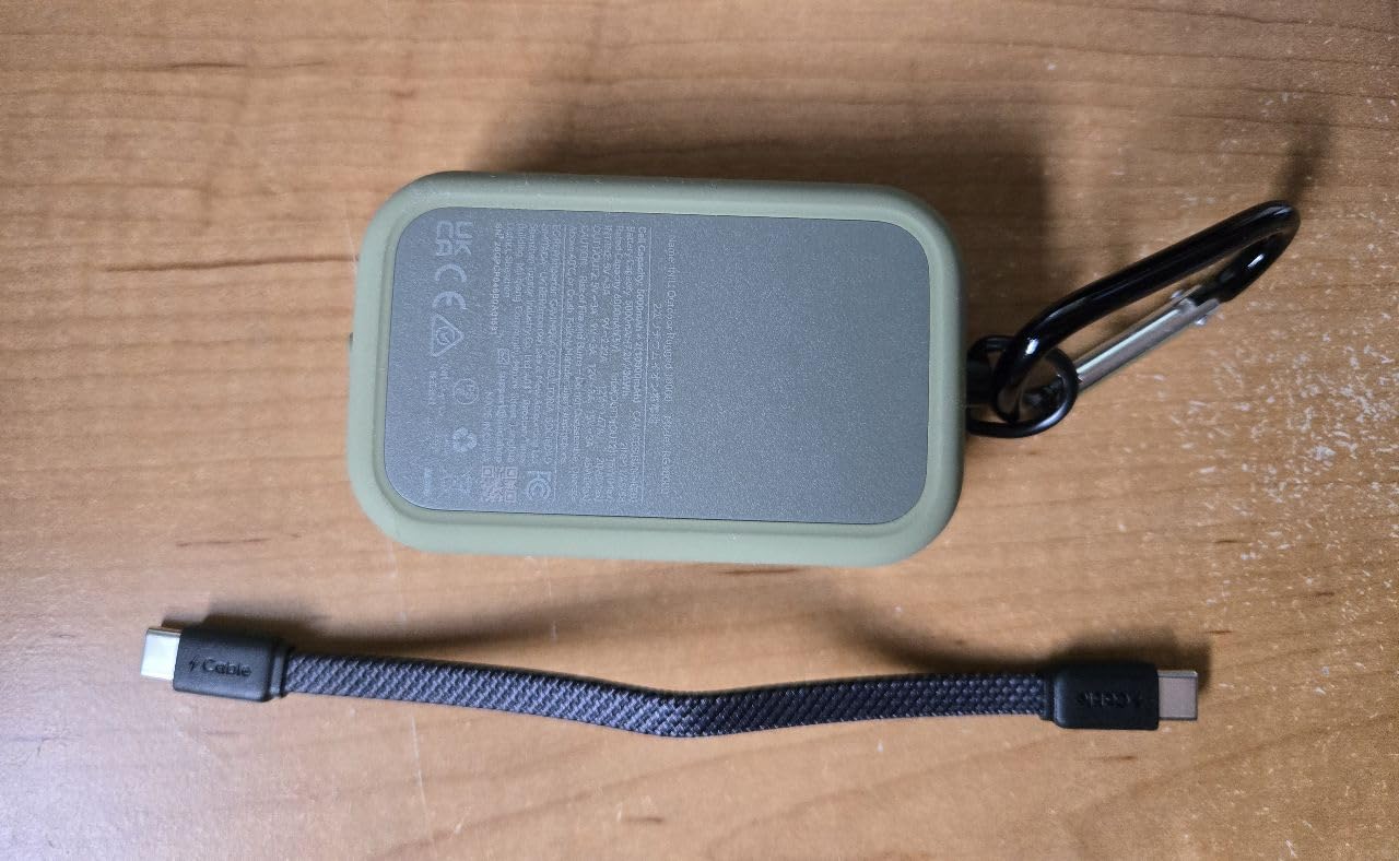 INIU Outdoor Rugged 10000mAh Portable Charger, 45W Fast Charging Power Bank, Camping & Hiking Battery Pack, with Carabiner & USB-C Cable & Flashlight, for iPhone 17 16 15, Samsung S26 etc, Green Camo customer photo 1