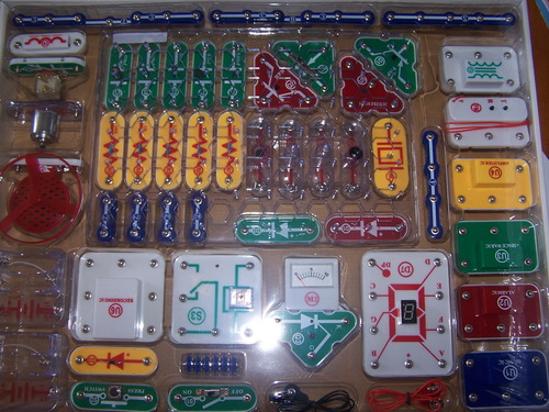 Snap Circuits Jr SC-100 customer photo 2