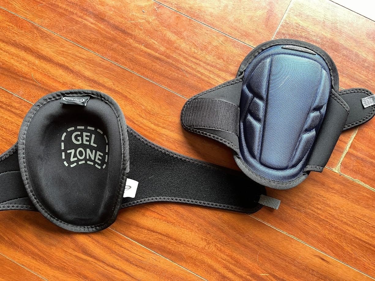 McGuire-Nicholas Gel Lite Flooring Pro Knee Pads, 1 Pair, Navy/Black customer photo 2