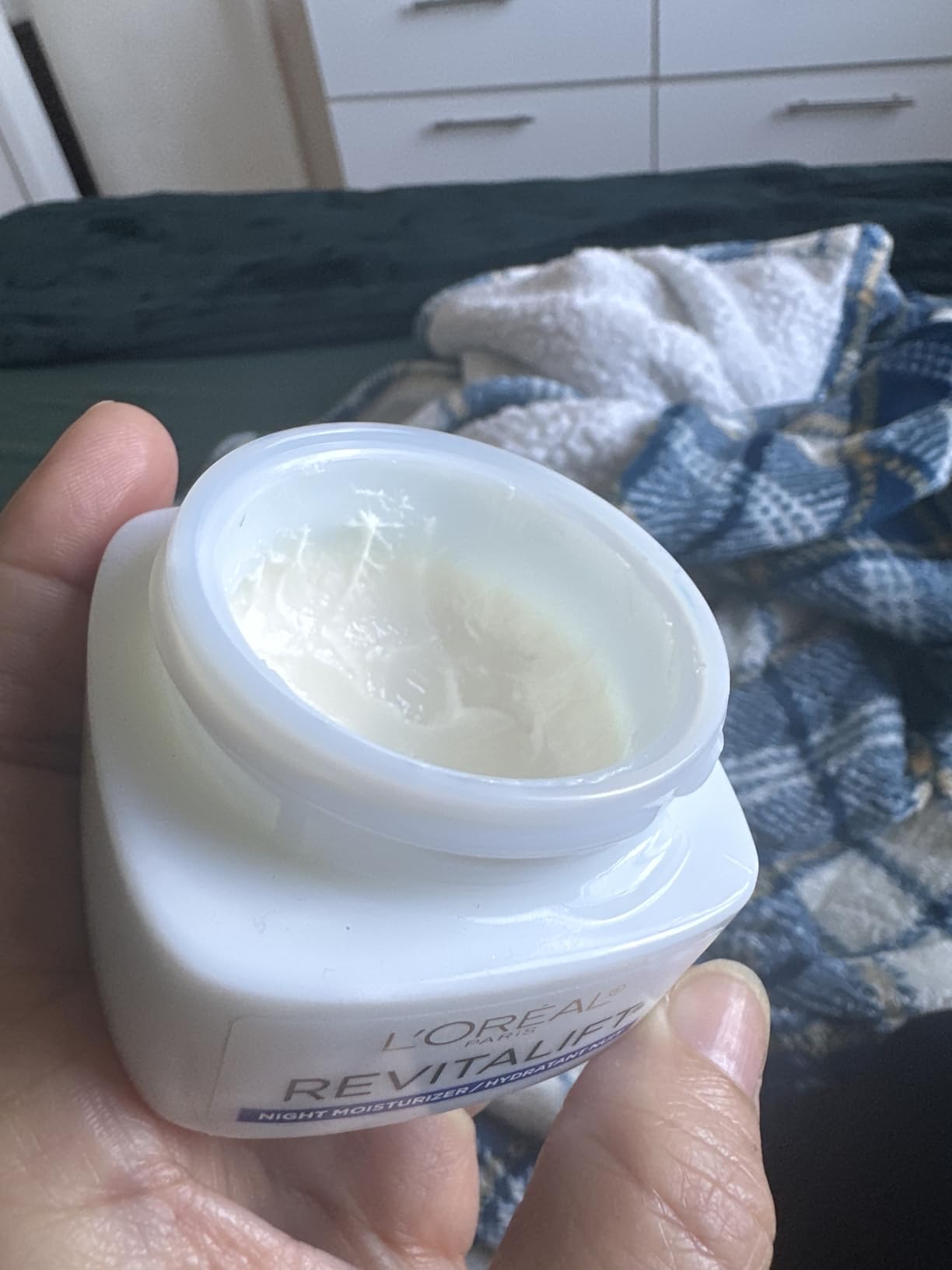 L'Oreal RevitaLift Night Cream customer photo 2