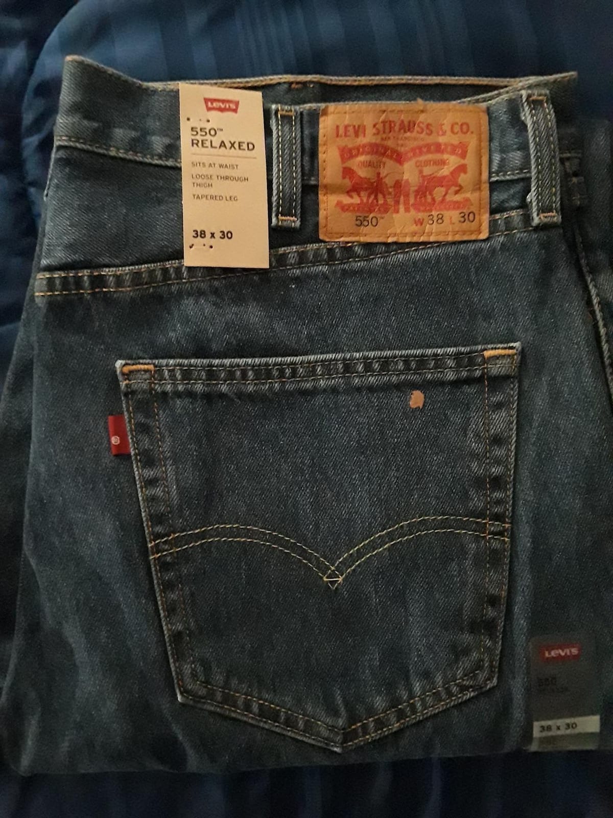 Levi's 550 Relaxed Fit Jeans customer photo 2