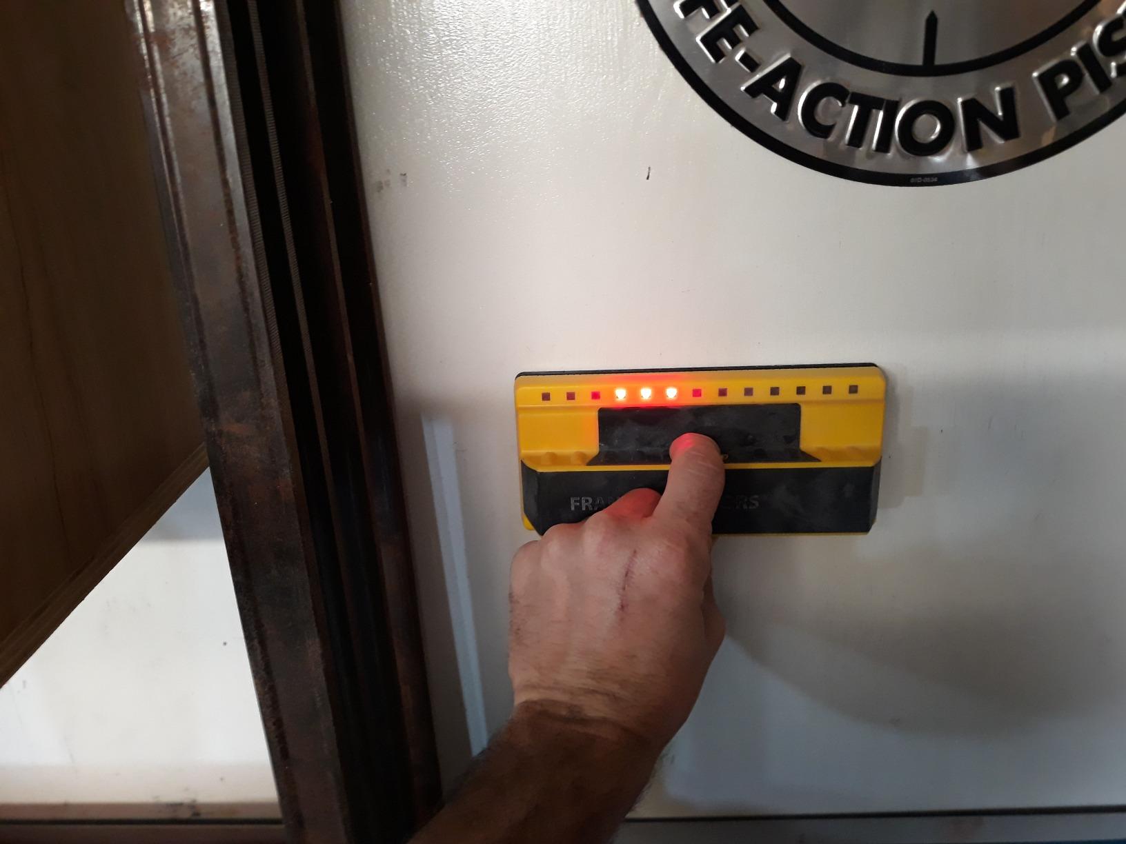 Franklin Sensors ProSensor 710 13-Sensor Stud Finder Wall Scanner customer photo 1