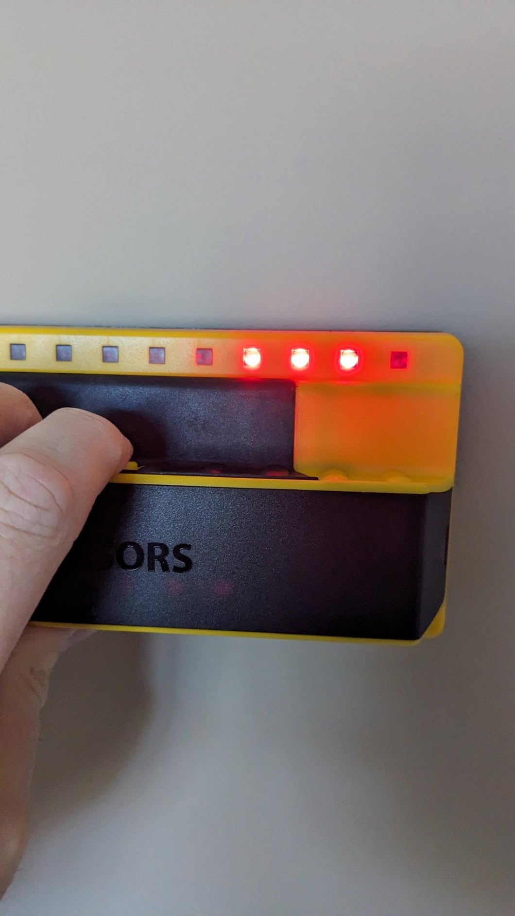 Franklin Sensors ProSensor 710 13-Sensor Stud Finder Wall Scanner customer photo 2