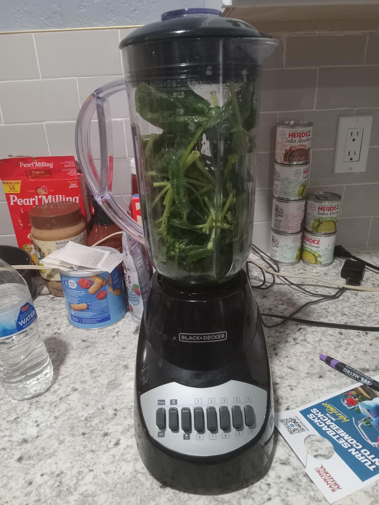 BLACK+DECKER Crush Master Blender, 10-Speeds with Stainless Steel Blades, Black, BL2010BP customer photo 1