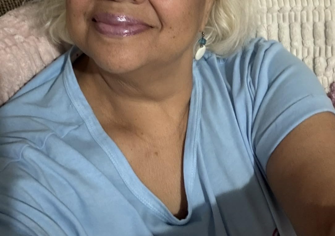 wet n wild Silk Finish Lipstick customer photo 2