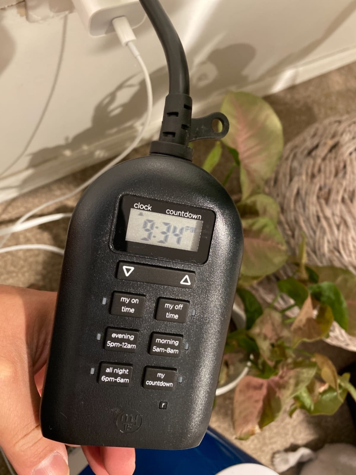 myTouchSmart 26898-P1 Indoor/Outdoor Weather Resistant Digital Plug-in Timer, Custom Presets customer photo 1