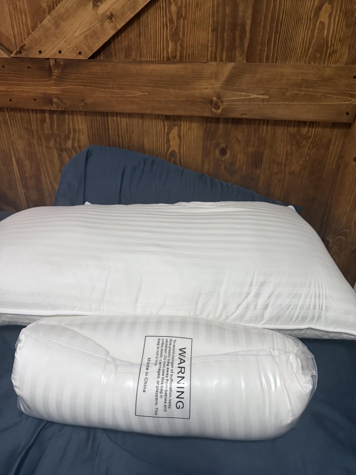 Beckham Hotel Collection Pillows customer photo 2