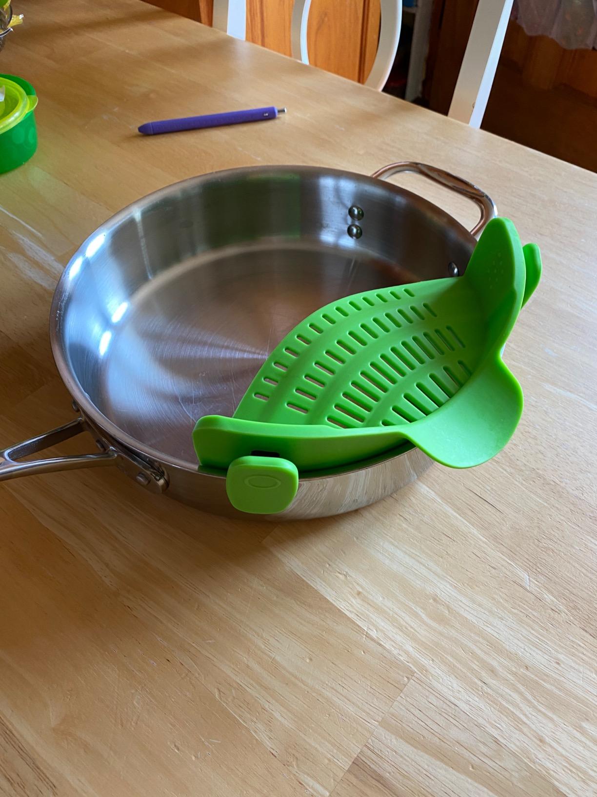 Kitchen Gizmo Clip-On Strainer customer photo 1