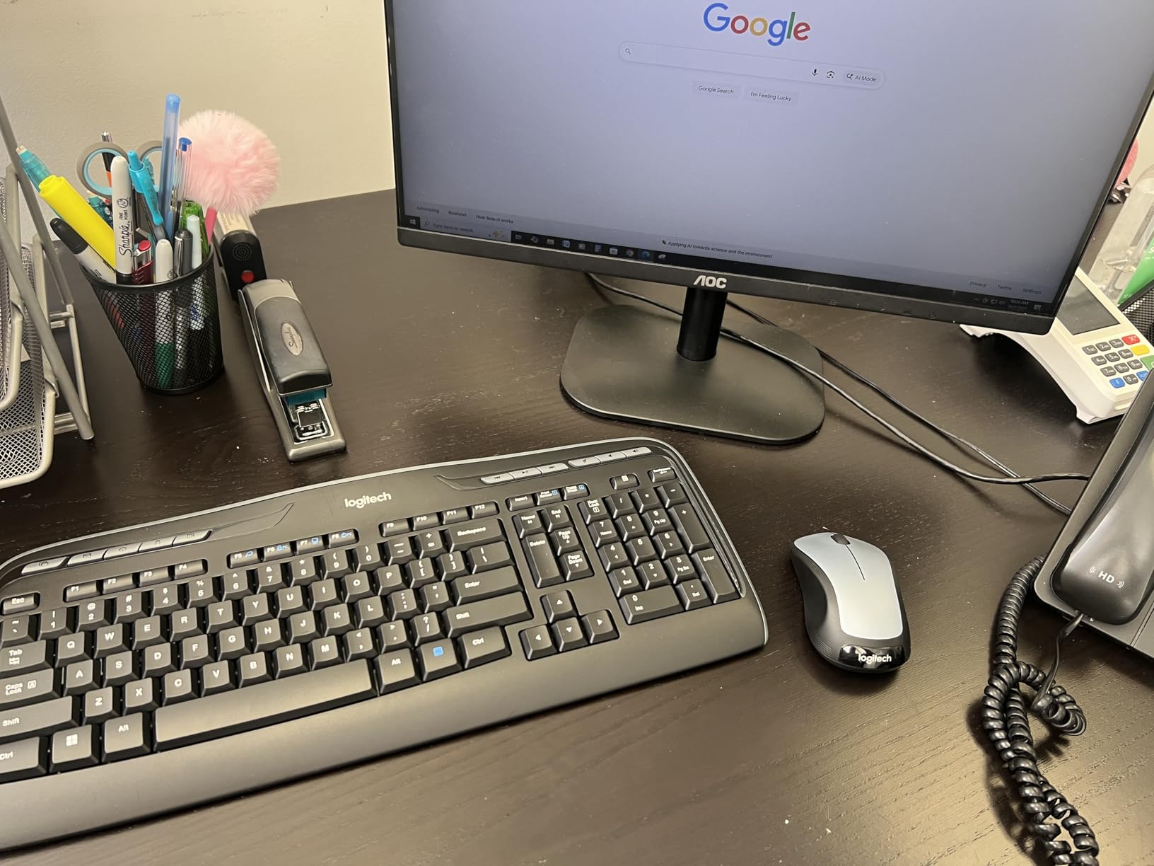 Logitech MK335 Full Size Quiet Wireless Keyboard Mouse Combo - Black/Silver customer photo 2