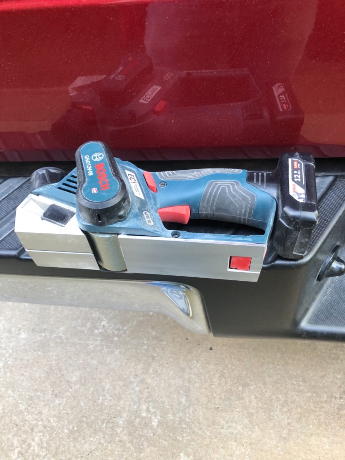 Bosch GHO12V-08N 12V Max EC Brushless Planer (Bare Tool) customer photo 1