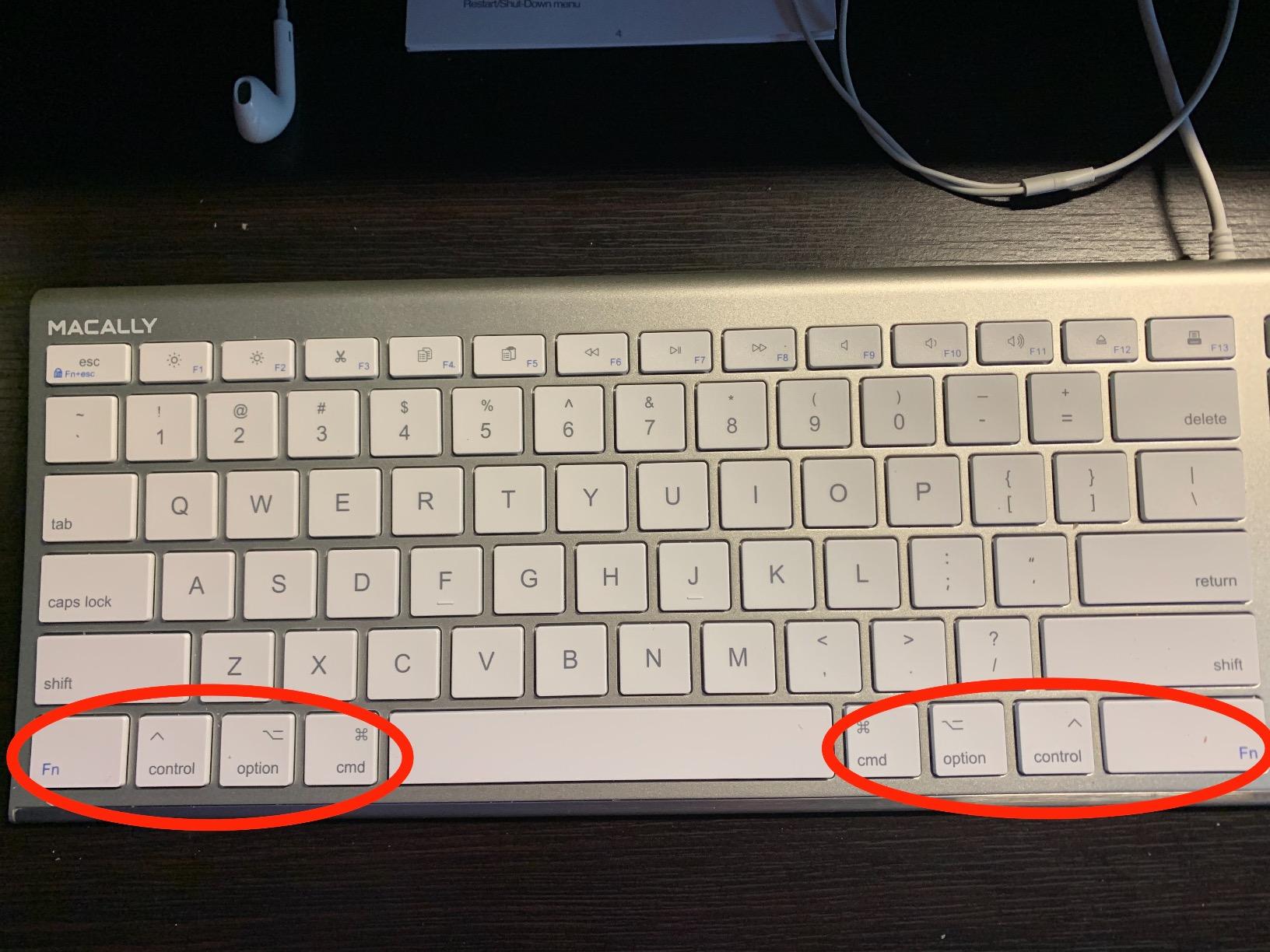 Macally Ultra Slim USB Wired Computer Keyboard - Compatible Apple Keyboard or Windows - Full Size with 20 Mac Keyboard Keys -with Numeric Keypad - Silver Aluminum Finish customer photo 2