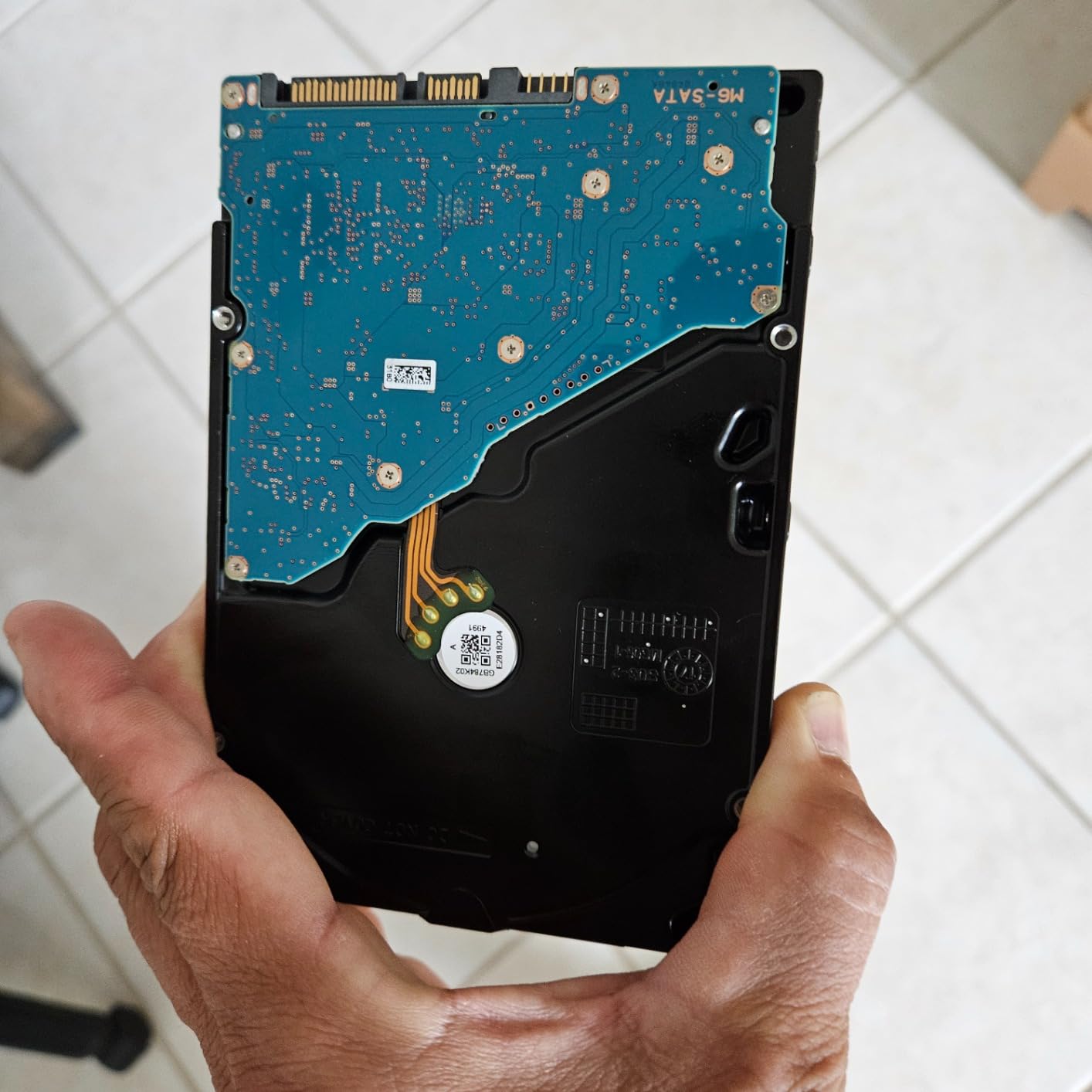 Toshiba MG Series Enterprise 12TB 3.5’’ SATA 6Gbit/s Internal HDD 7200RPM 550TB/year 24/7 Operation. MG07ACA12TE customer photo 2