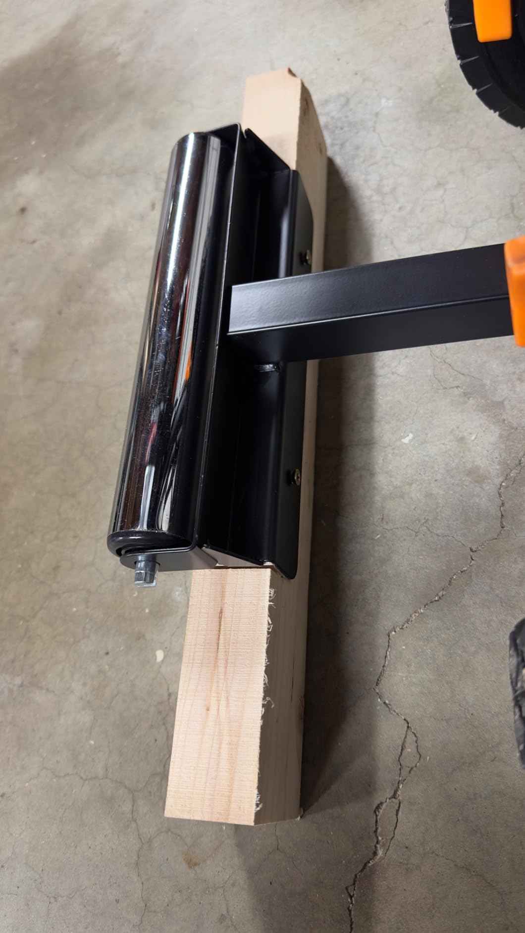 WEN Miter Saw Stand, Collapsible and Rolling with 3 Onboard Outlets (MSA330) customer photo 1