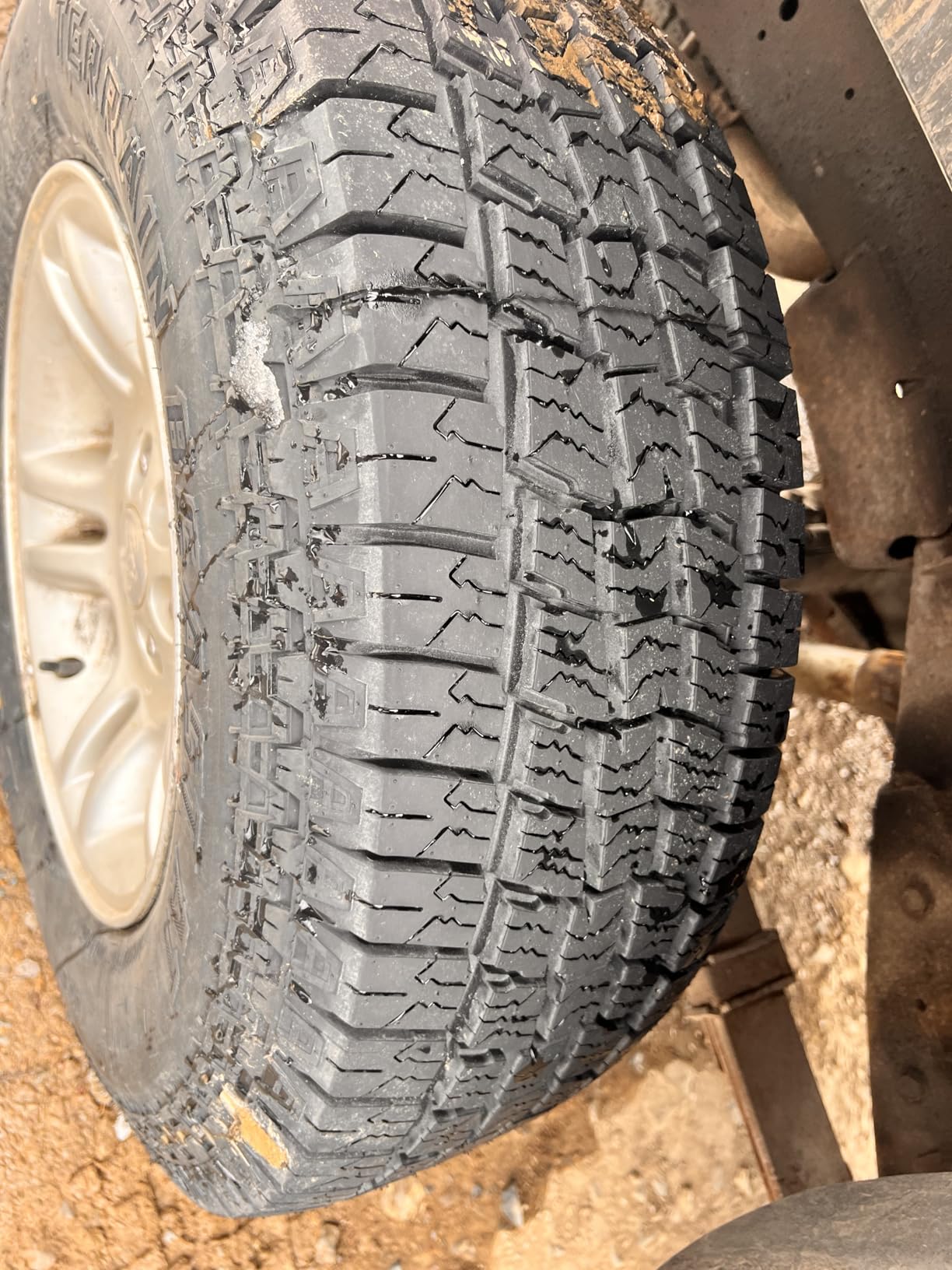 Lexani Terrain Beast AT LT235/85R16 120/116Q E customer photo 1