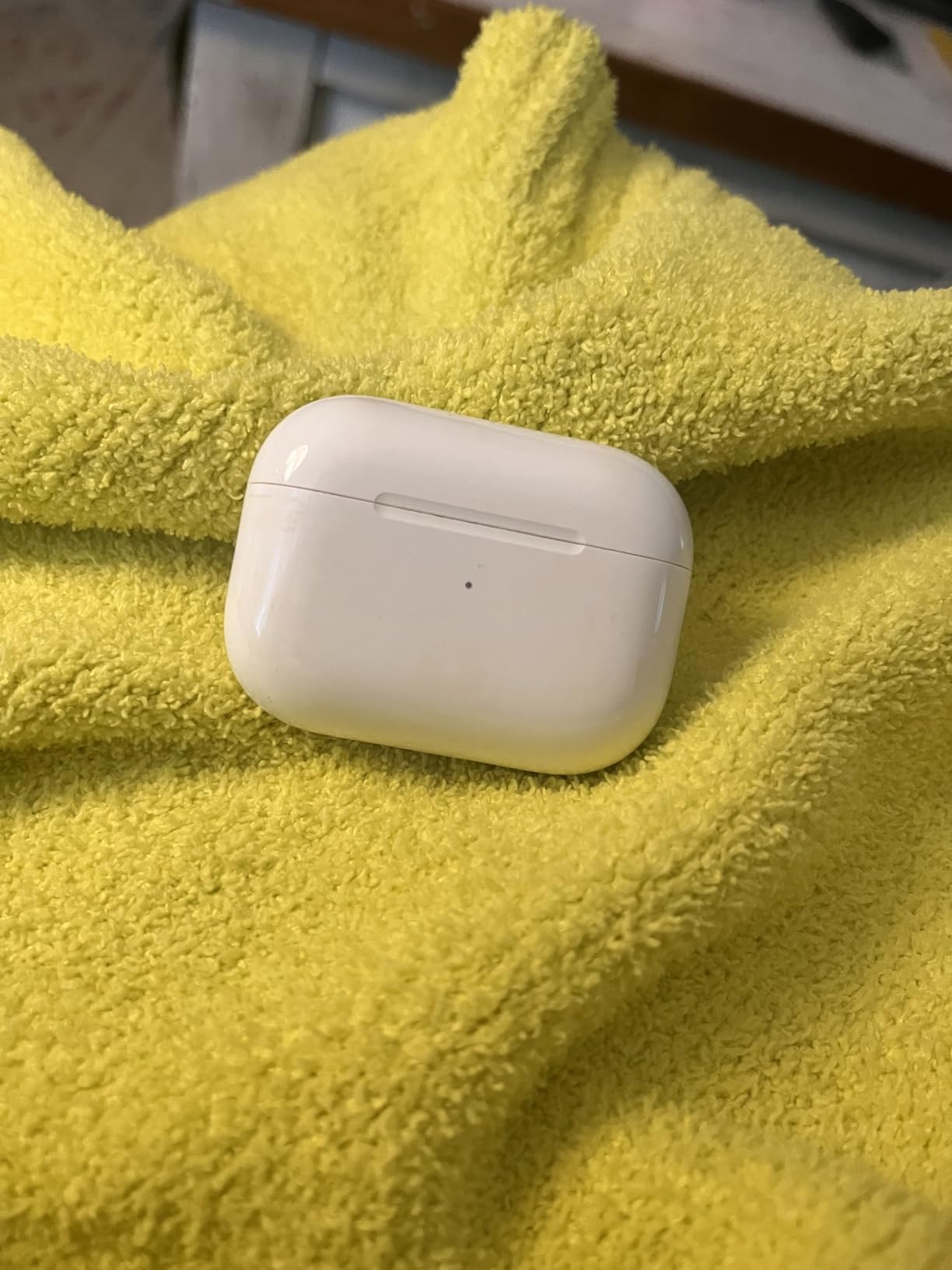 Apple AirPods Pro customer photo 2