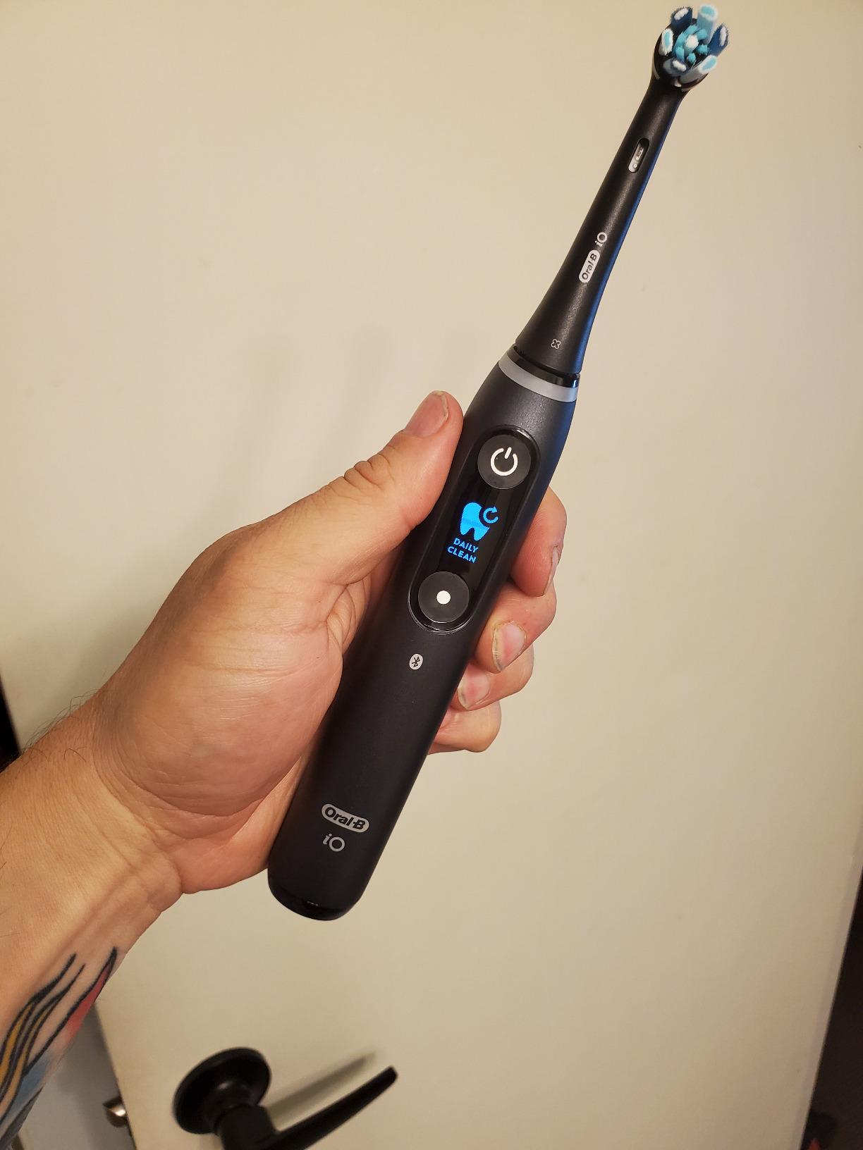Oral-B iO7 customer photo 2