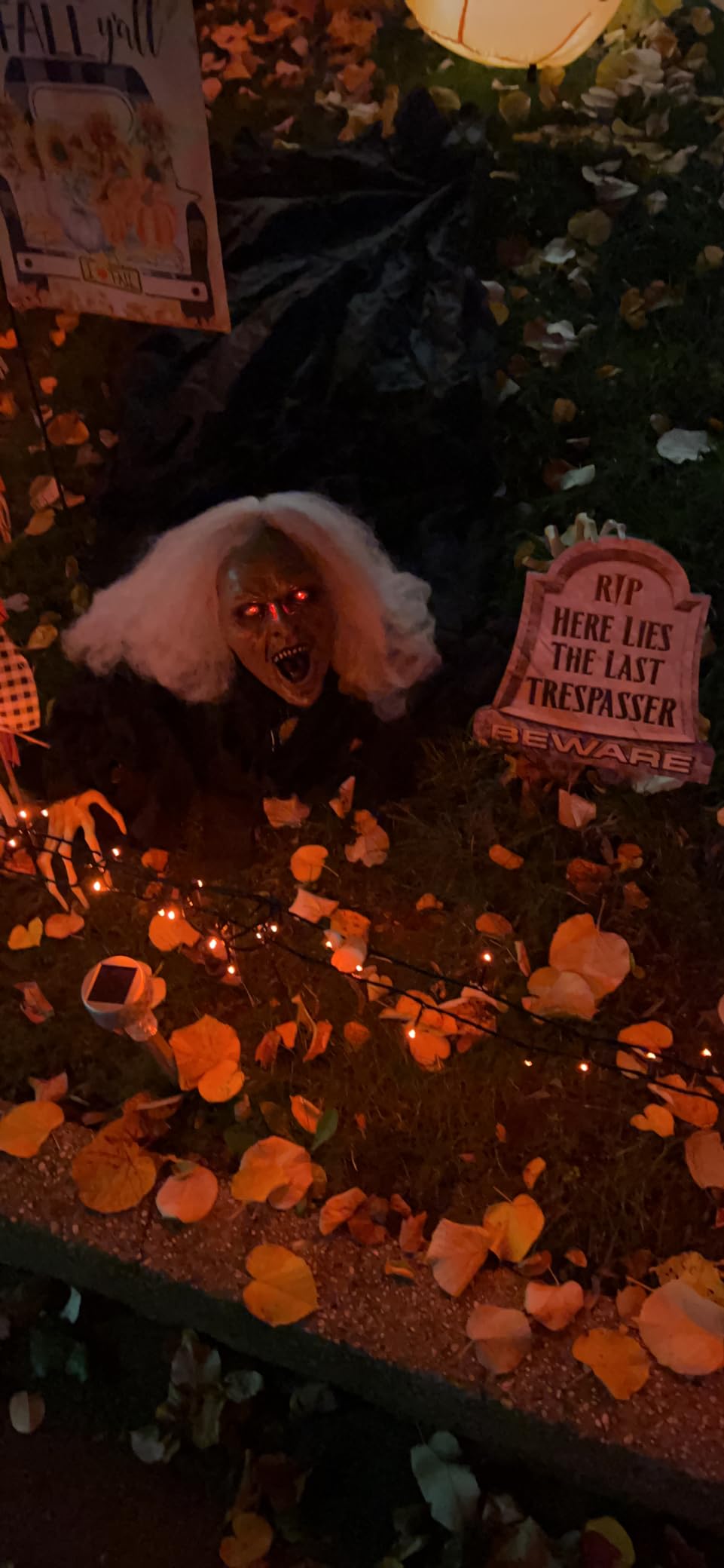 JOYIN Halloween Decorations Outdoor Light-Up Zombie Groundbreaker with bloodstain and Creepy Sound for Halloween Outside Decor Lawn Yard Patio Graveyard Decoration, Haunted House Prop customer photo 2