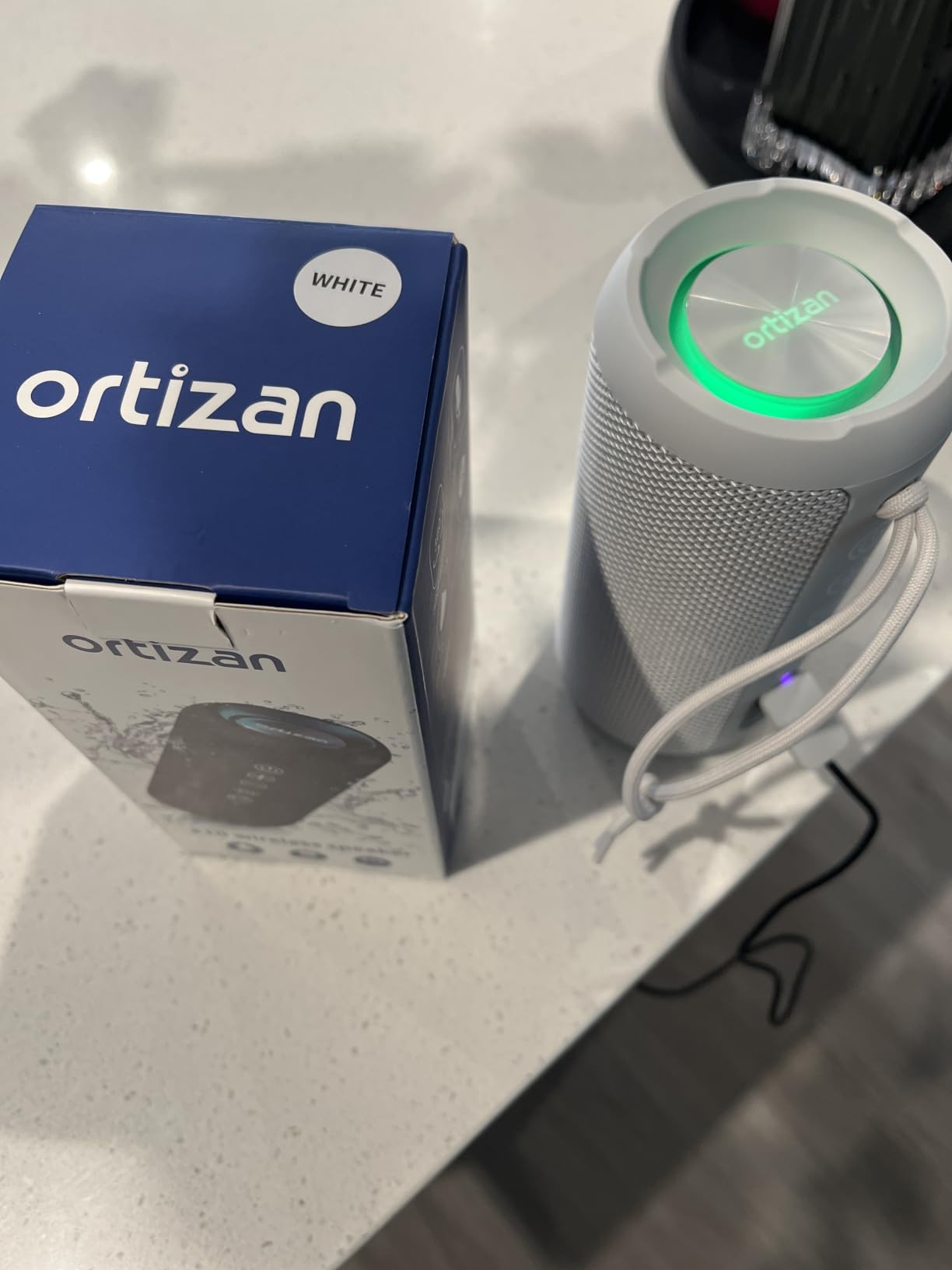 Ortizan X10 Portable Bluetooth Speaker (1st Gen), IPX7 Waterproof, Wireless customer photo 2